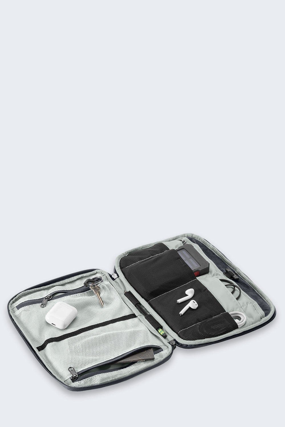 Organizer for Electronic Accessories Eagle Creek Pack-It E-Tools Pro Packaging status original