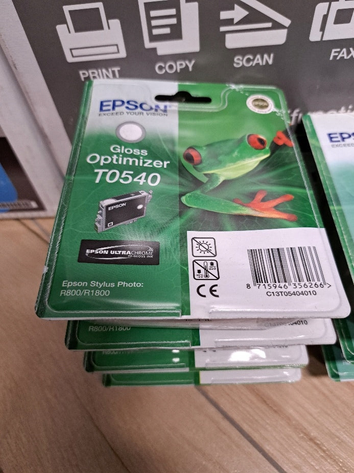 Original Epson T0540 bk ink for R1800 R800 EAN (GTIN) 0010343604704