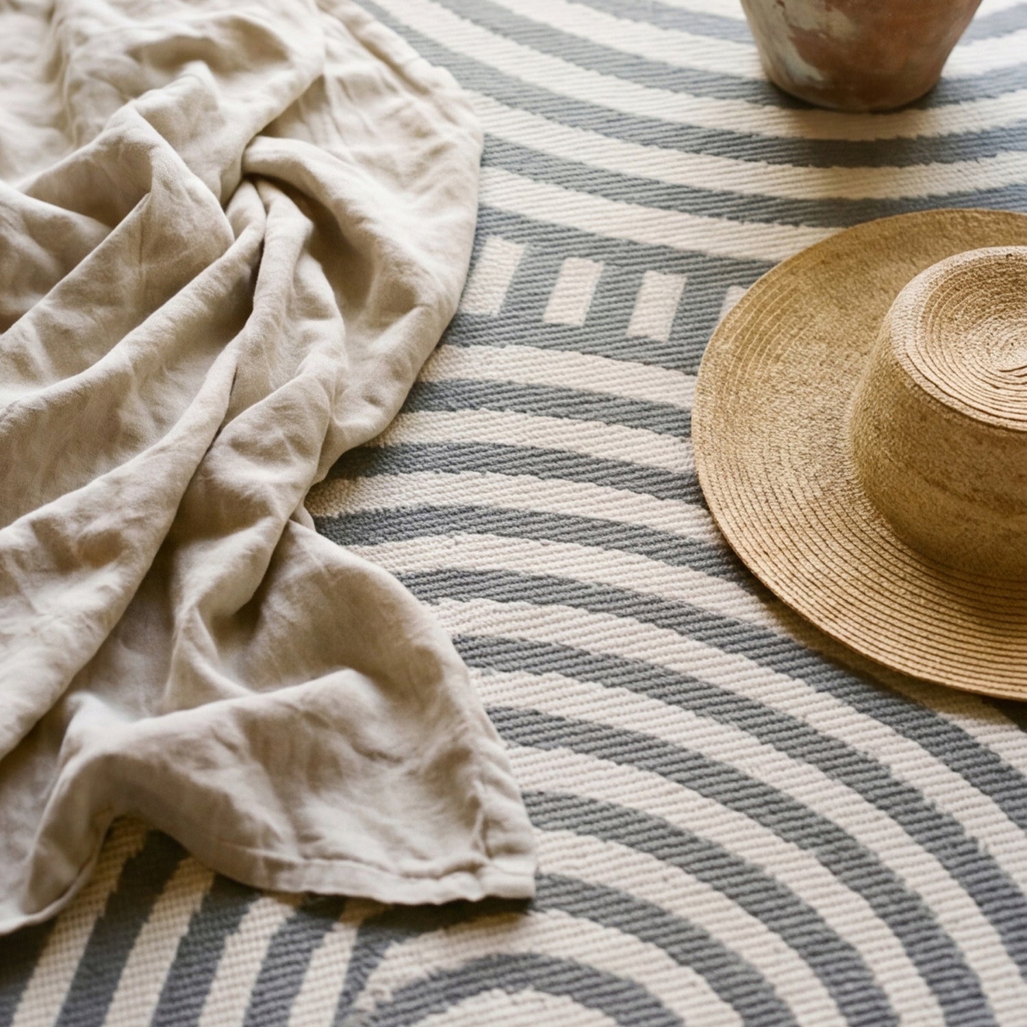 Outdoor Terrace Rug Waterproof 150x200cm Grey for Balcony Double Sided Product width 150 cm