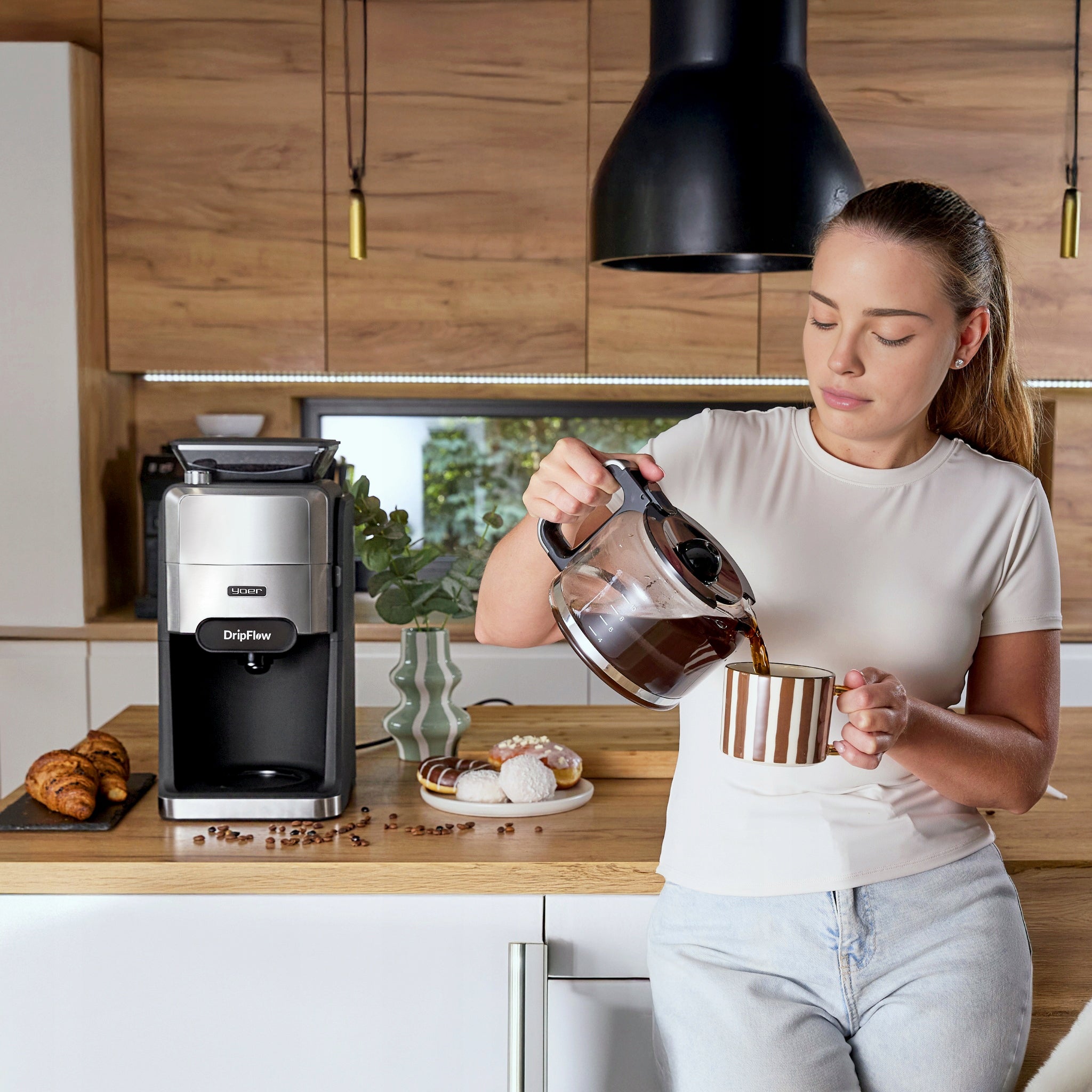 Overflow coffee maker with Yoer 1520W 1,5L +Programmer Manufacturer code CMG03BK