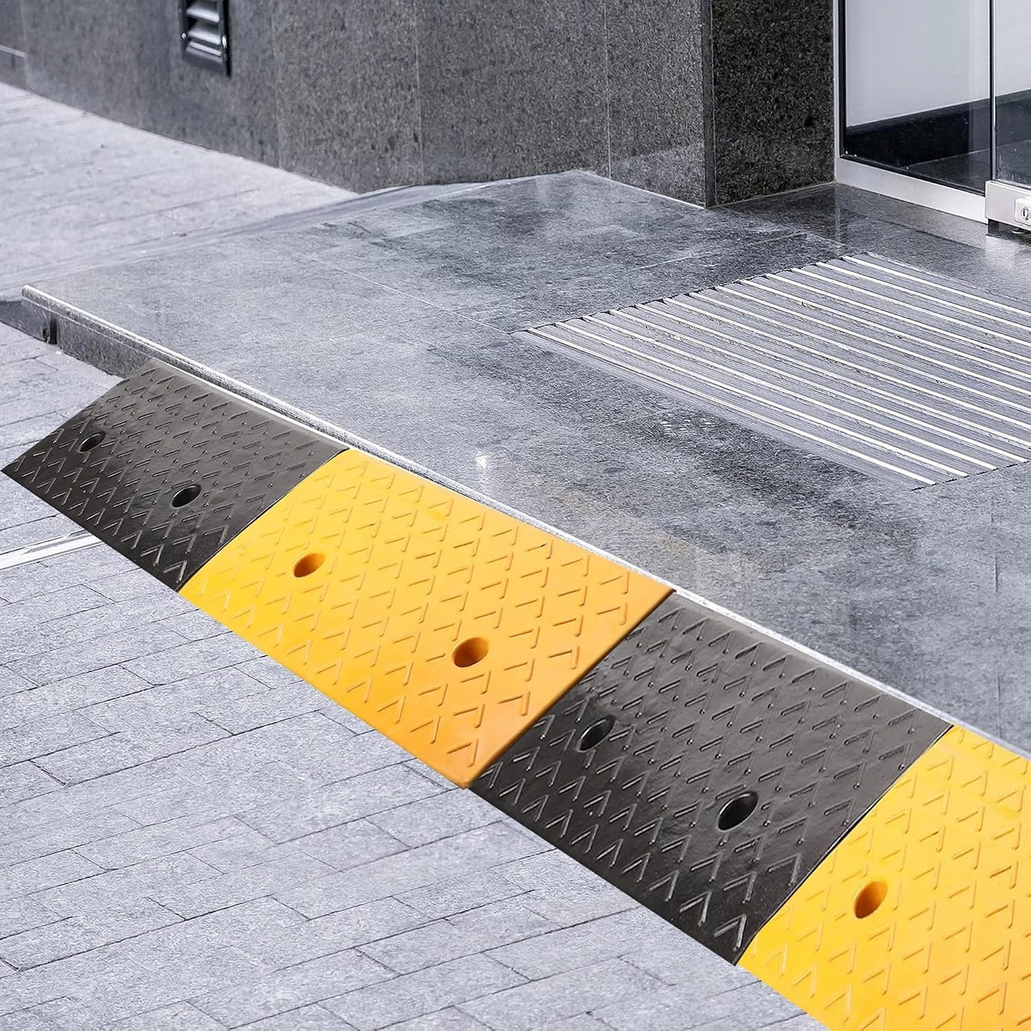 Overrun ramp high 10 cm for cars motorcycles strollers and walkers Brand no brand