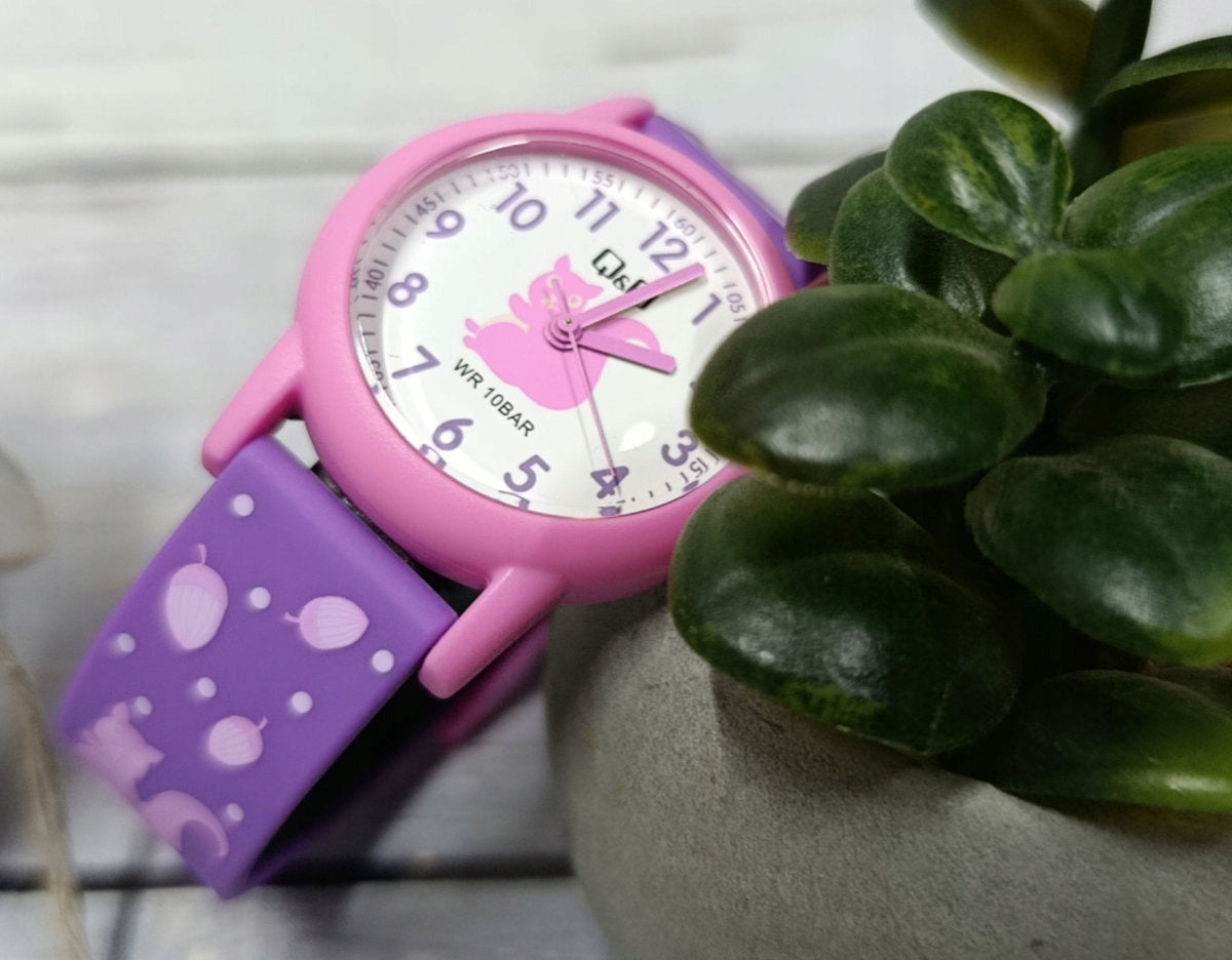 PINK WATERPROOF BABY WATCH GIRL QQ V23A-007V SQUIRREL Brand Q&Q