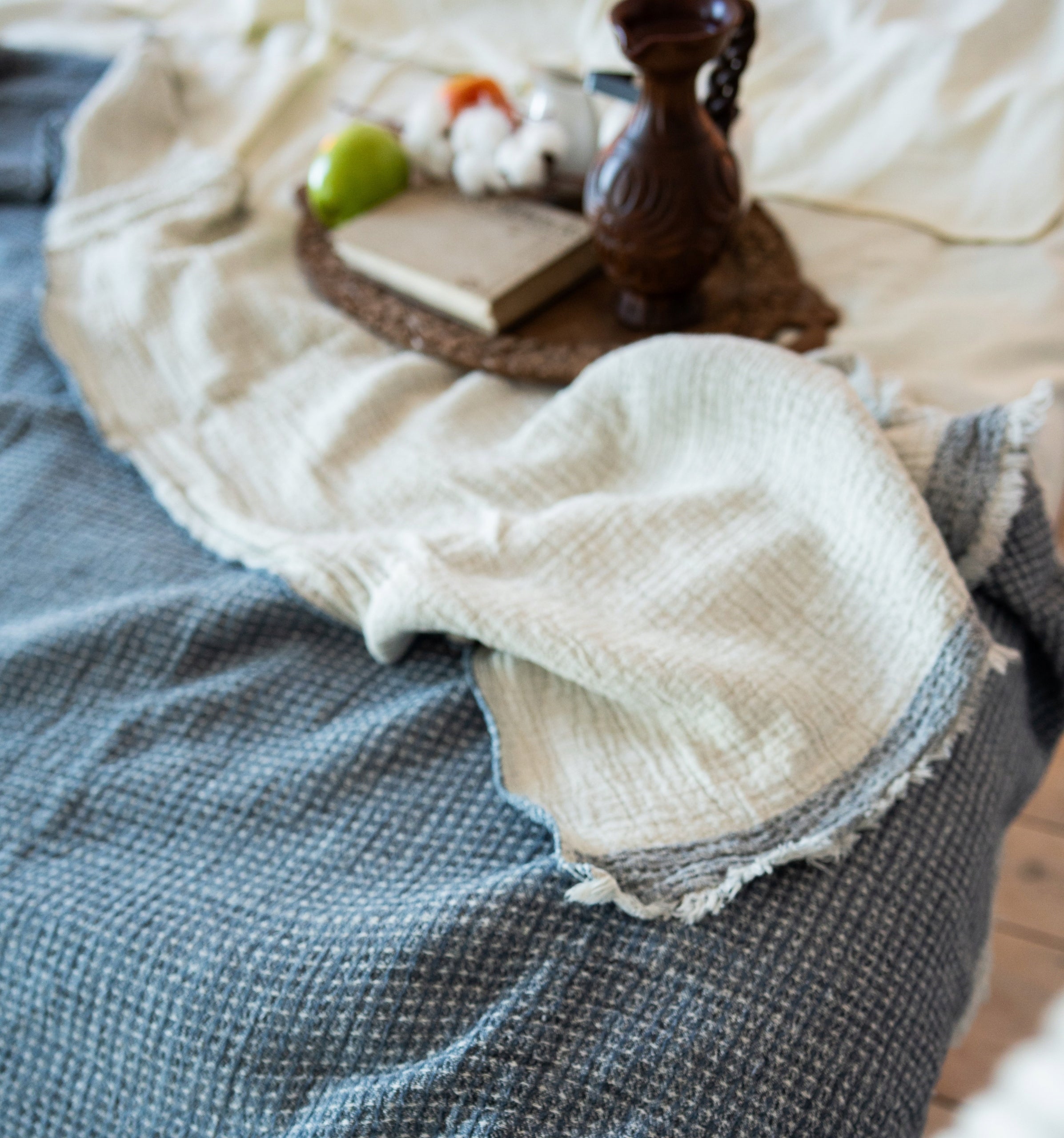 PLAID/BEDSPREAD/BLANKET Feliczita 105 x175 cm, linen 84% / cotton 16% Manufacturer code 22С3