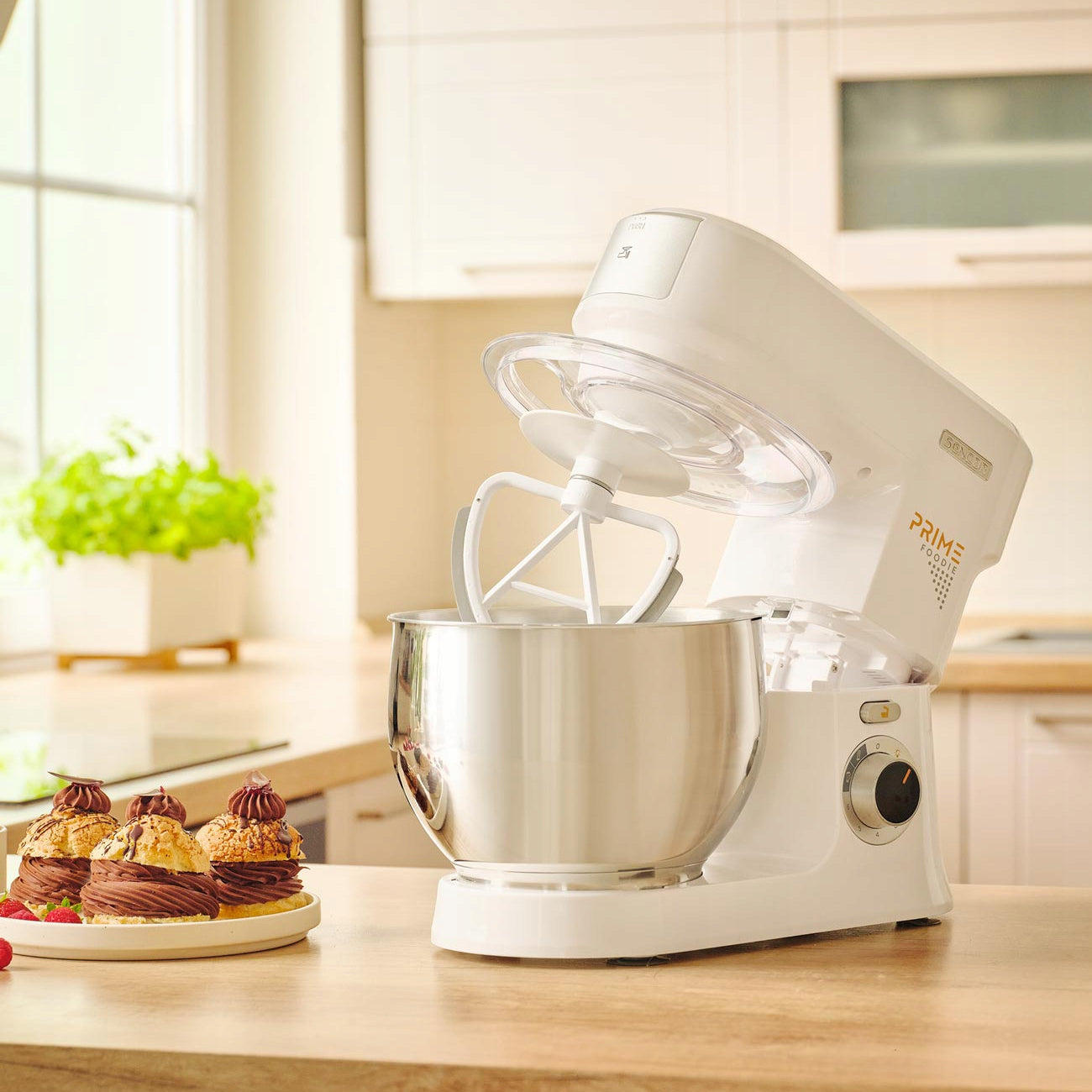 PLANETARY FOOD PROCESSOR SENCOR 1000 W WITH MEAT GRINDER WITH 4 ATTACHMENTS Manufacturer code STM 3740WH