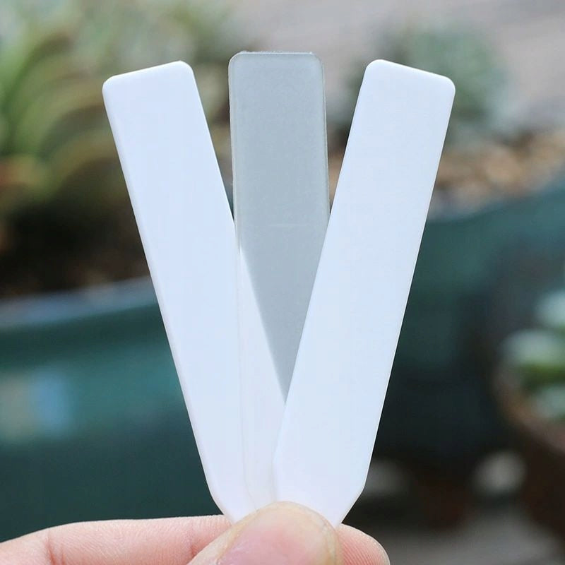 PLANT PLATES MARKERS GARDENING LABELS PLASTIC WHITE Kind standing