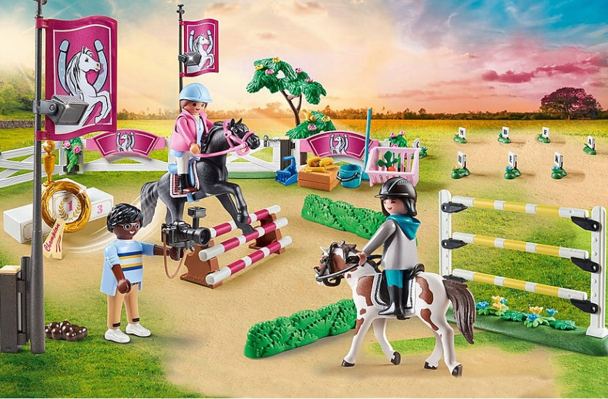 70996 PLAYMOBIL® Country, Hindernisparcours mit Pferden 