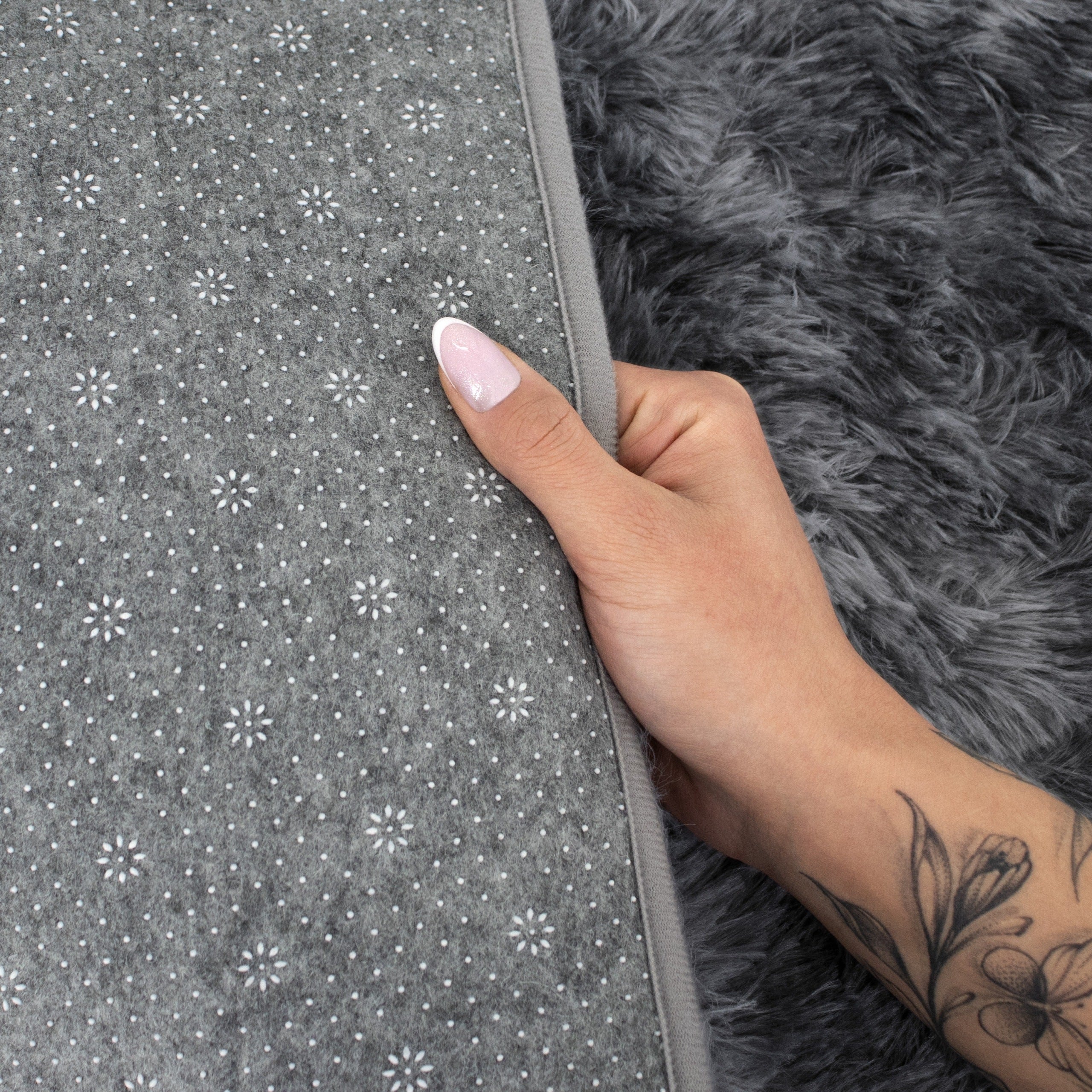 PLUSH CARPET SHAGGY 160x230 CM FLUFFY SOFT FOR LIVING ROOM ECO FUR GRAPHITE Manufacturer code 39784