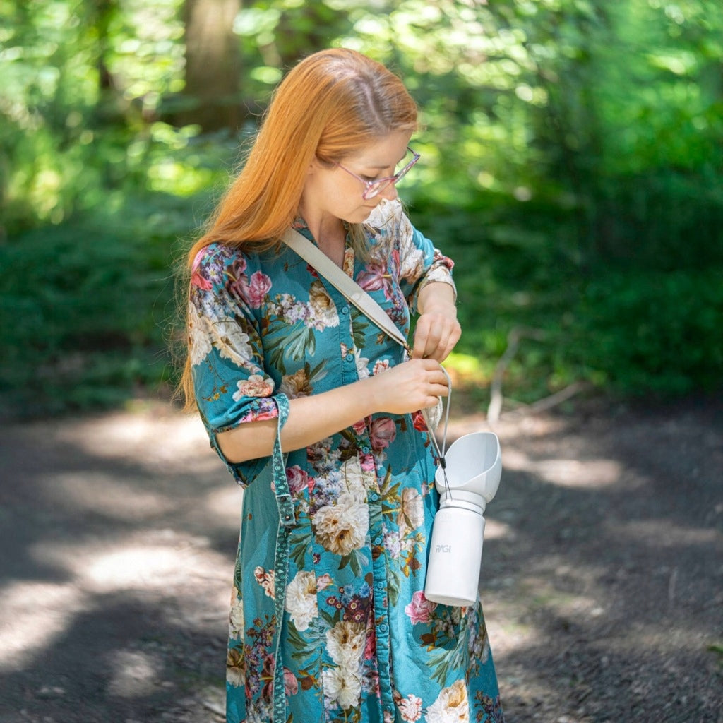 PORTABLE WATER BOTTLE FOR DOG WATER BOTTLE WITH BOWL DRINKER FOLDING 0,55 L Device type water bottle