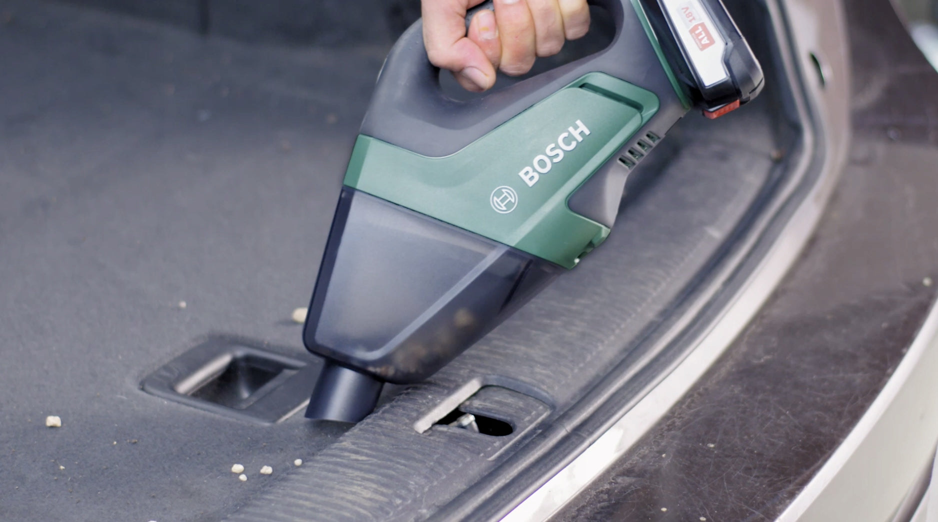 POWERFUL HANDHELD VACUUM CLEANER Bosch DIY CAR CORDLESS CAR BLOWER Manufacturer code BOSCH-06033B9101