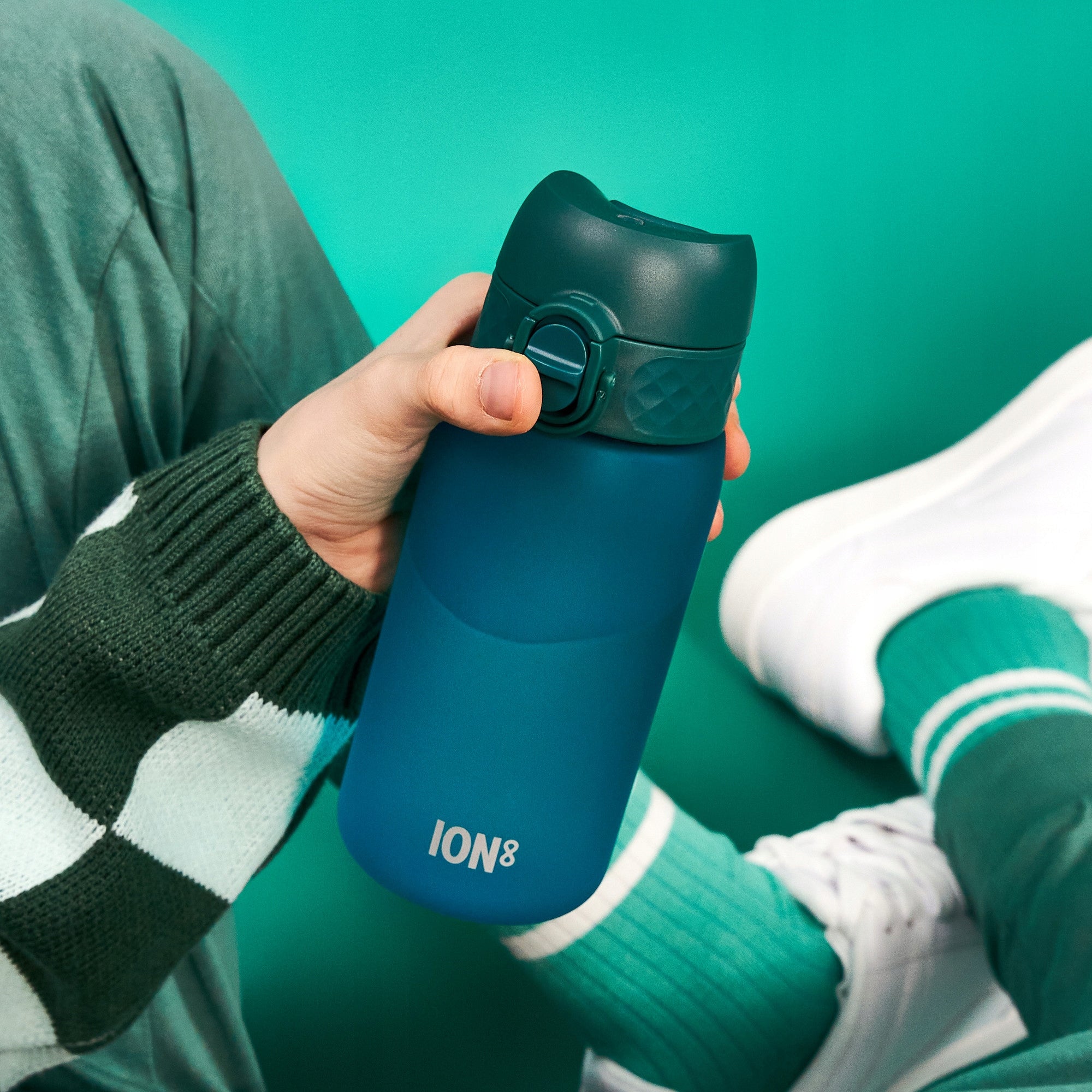 PREMIUM ELEGANT BOTTLE FOR OFFICE AND TRAINING - PZH- ION8 0,35 L 350 ml Packaging status original