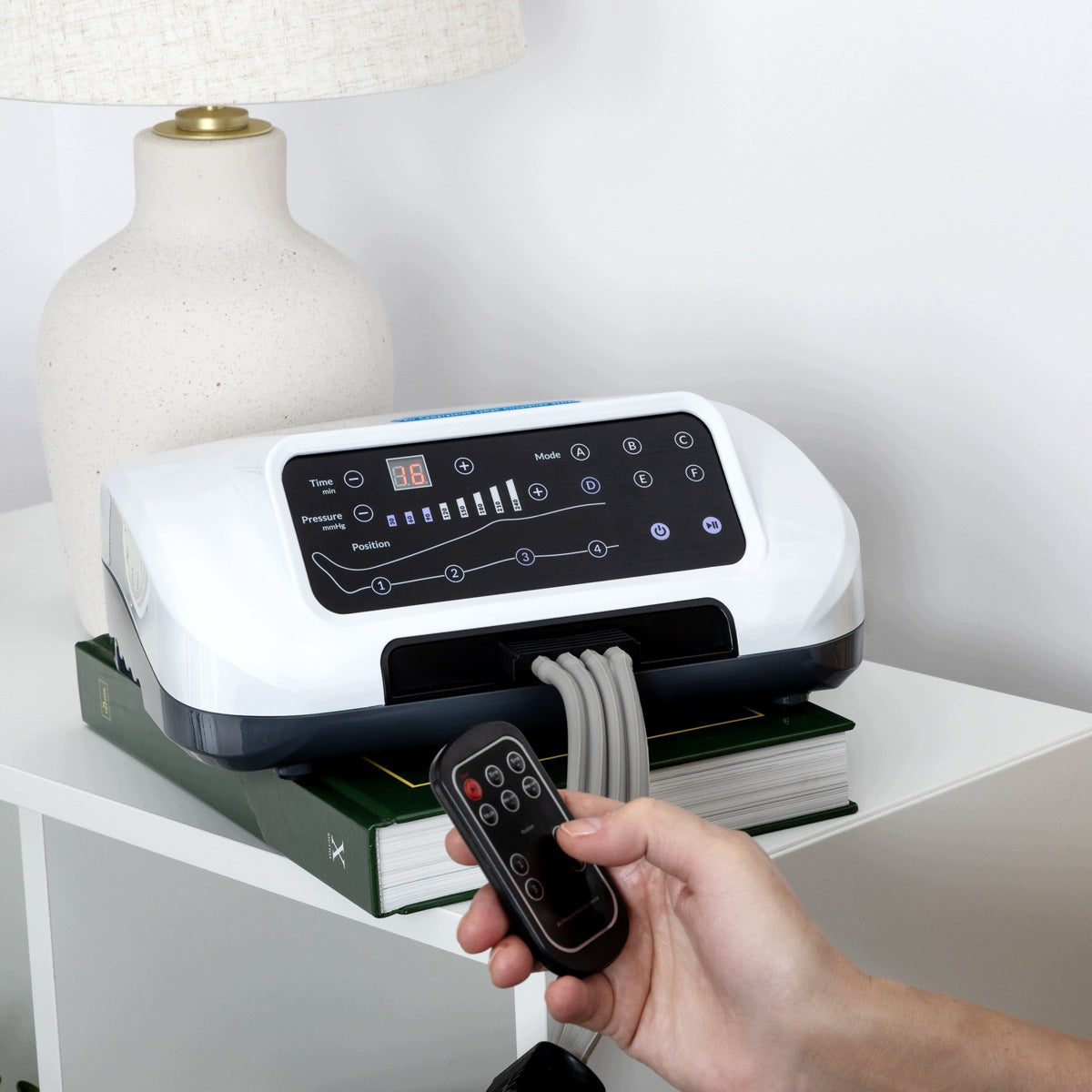 PRESSMATIC PM-4000D WITH LEG CUFFS IN SIZE XL Medical device yes