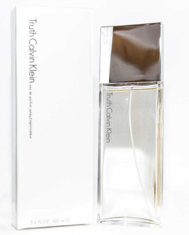 PRODUCT CALVIN KLEIN TRUTH WOMAN 100ml EDP EAU DE PARFUM Packaging status original