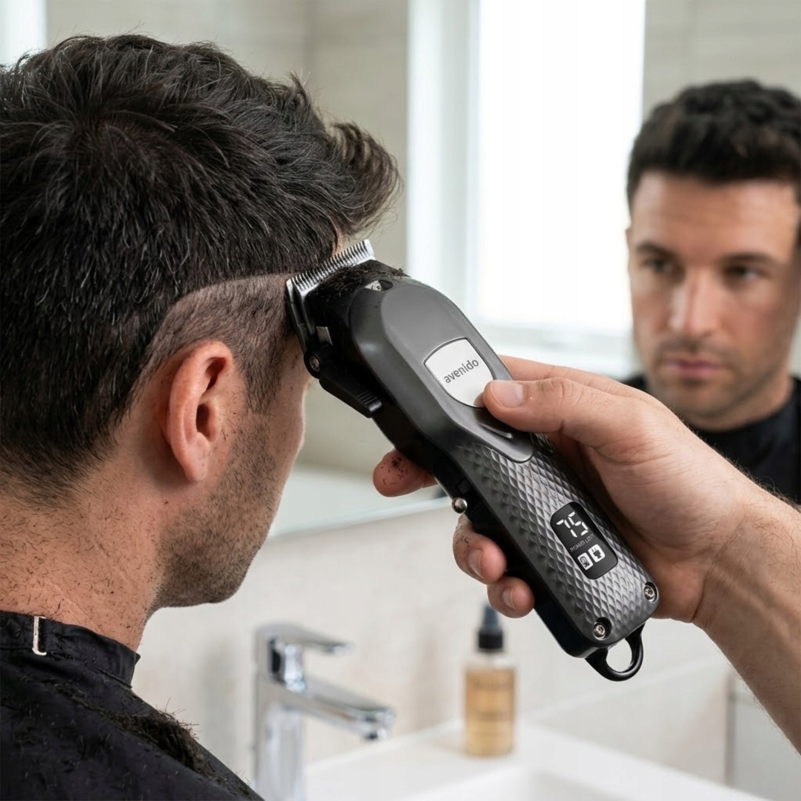 PROFESSIONAL HAIR CLIPPER WIRELESS CLIPPER 10in1 Medical device no