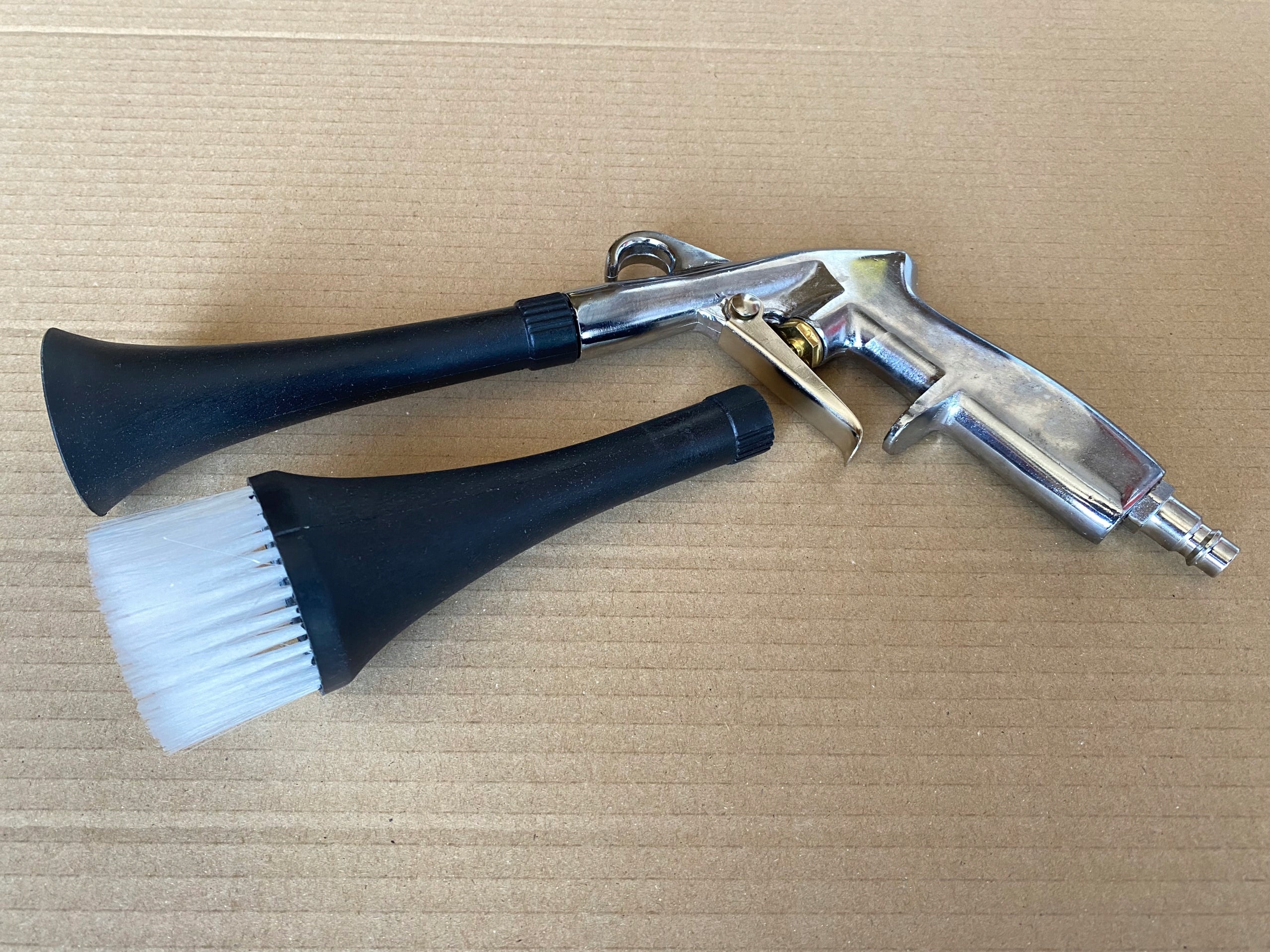 PROFESSIONAL TORNADO GUN FOR CLEANING PNEUMATIC UPHOLSTERY Packaging status original