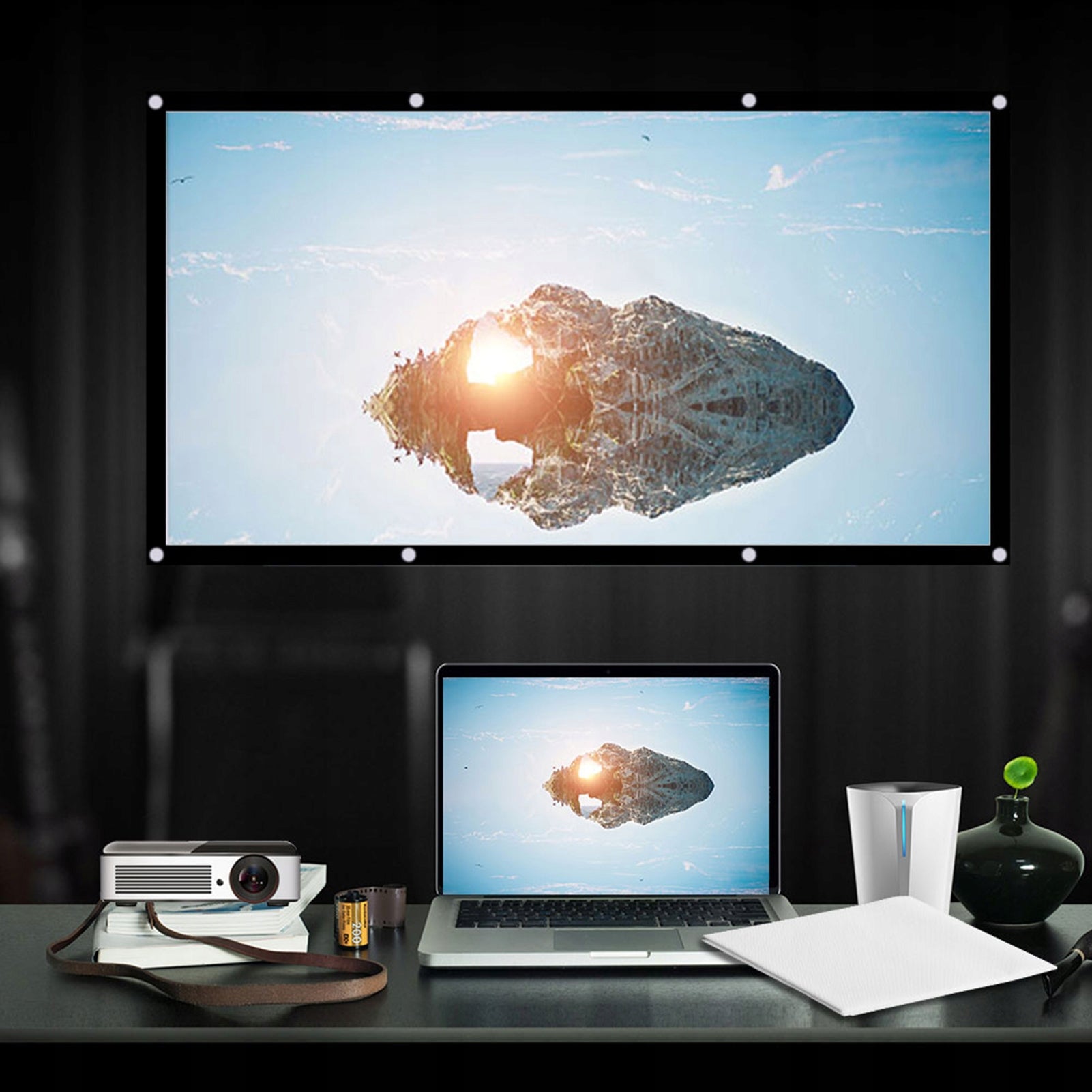 PROJECTION SCREEN FOR PROJECTOR PORTABLE 16:9 120 INCHES 266X149CM Packaging status original