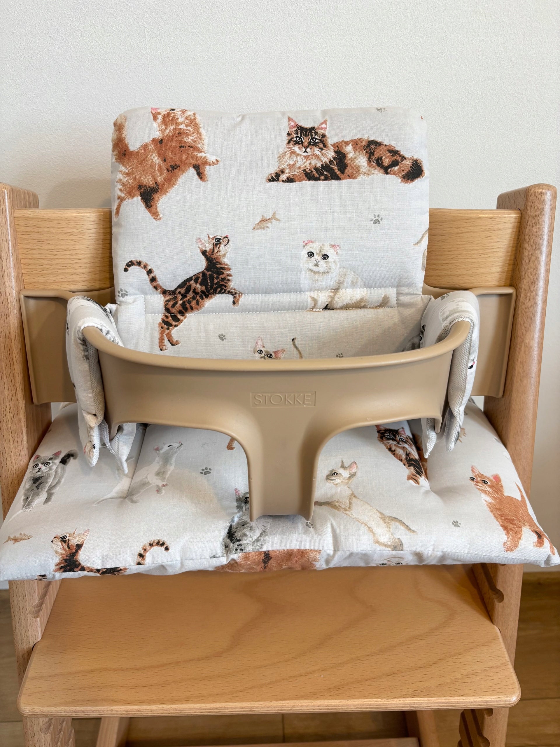 PROMOTION cotton pillows for Stokke Tripp Trapp 2in1 cats beige-gray Packaging status original