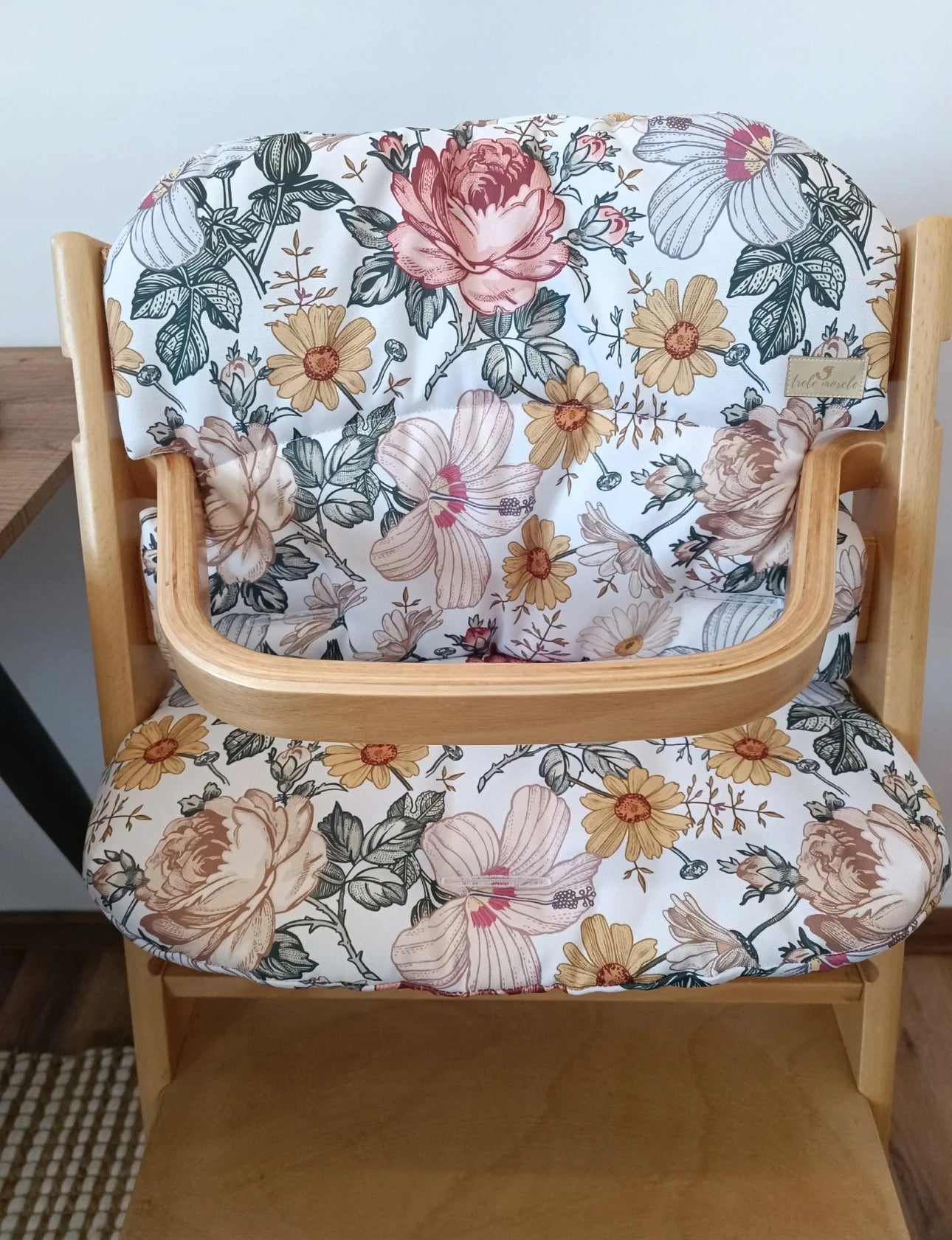 PROMOTION pillow for Bebe Confort Timba Safety 1st flowers retro insert