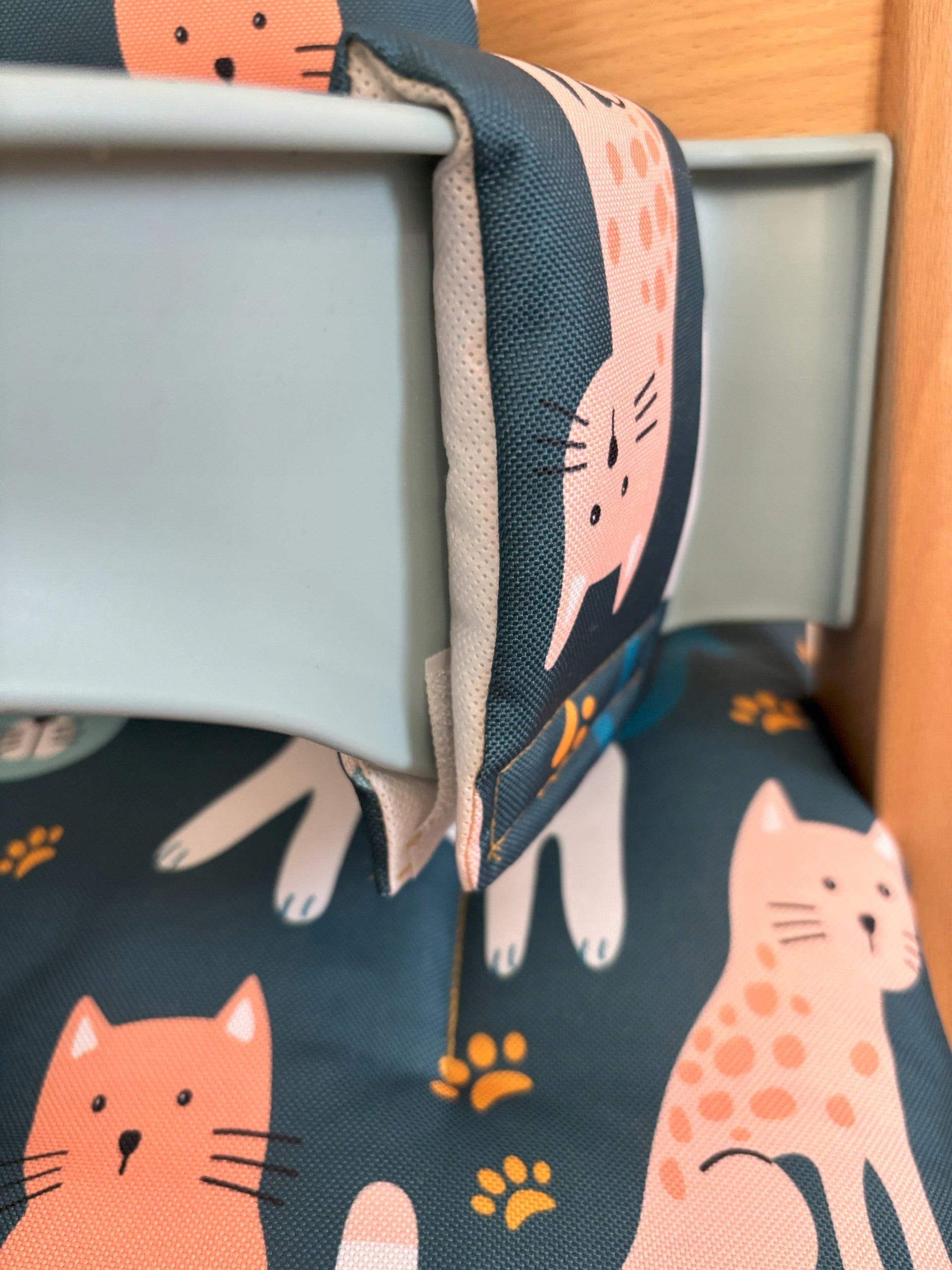 PROMOTION waterproof pillows for Stokke Tripp Trapp 2in1 cats Brand no brand