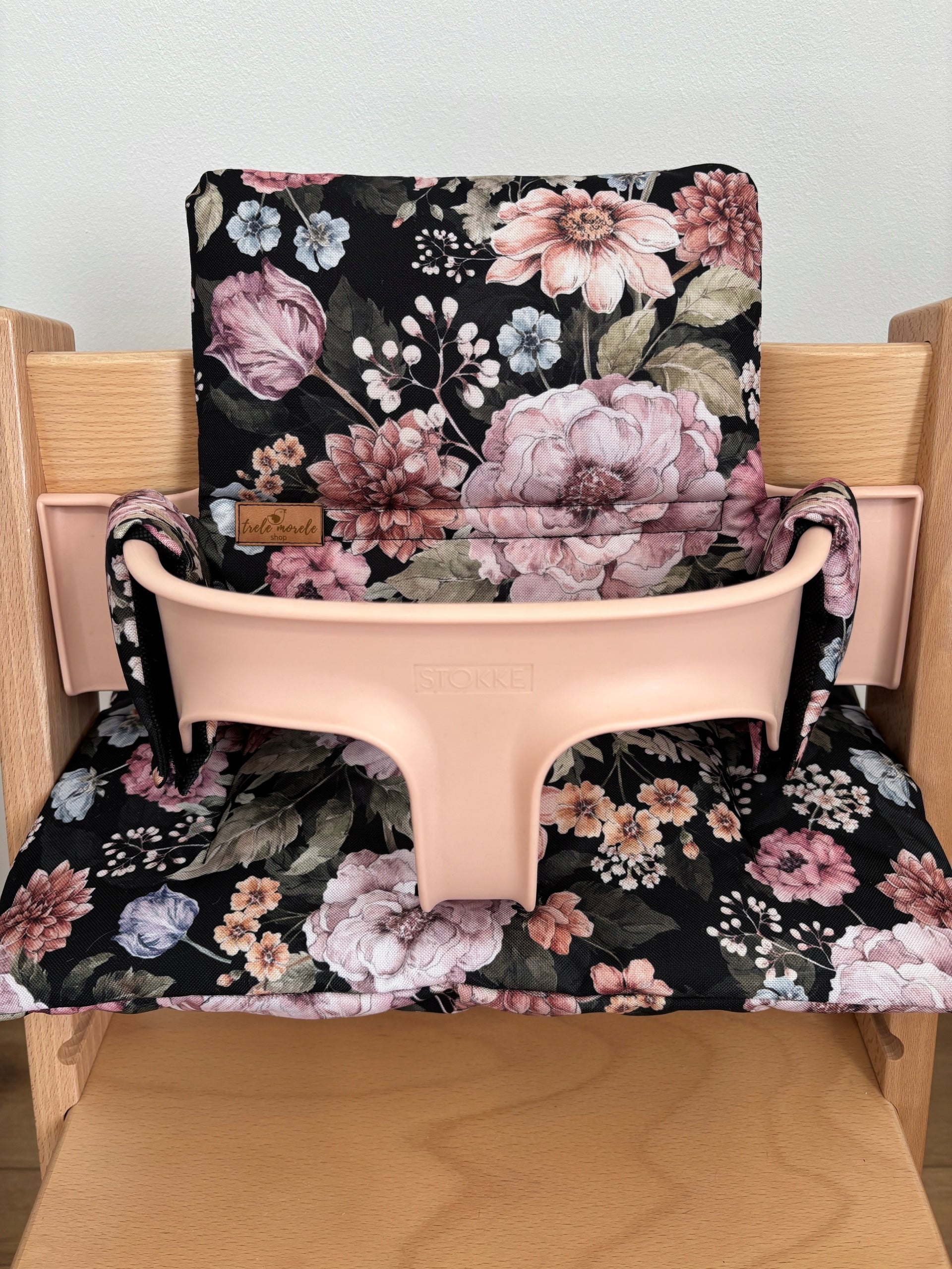 PROMOTION waterproof pillows for Stokke Tripp Trapp 2in1 flowers on black Packaging status original