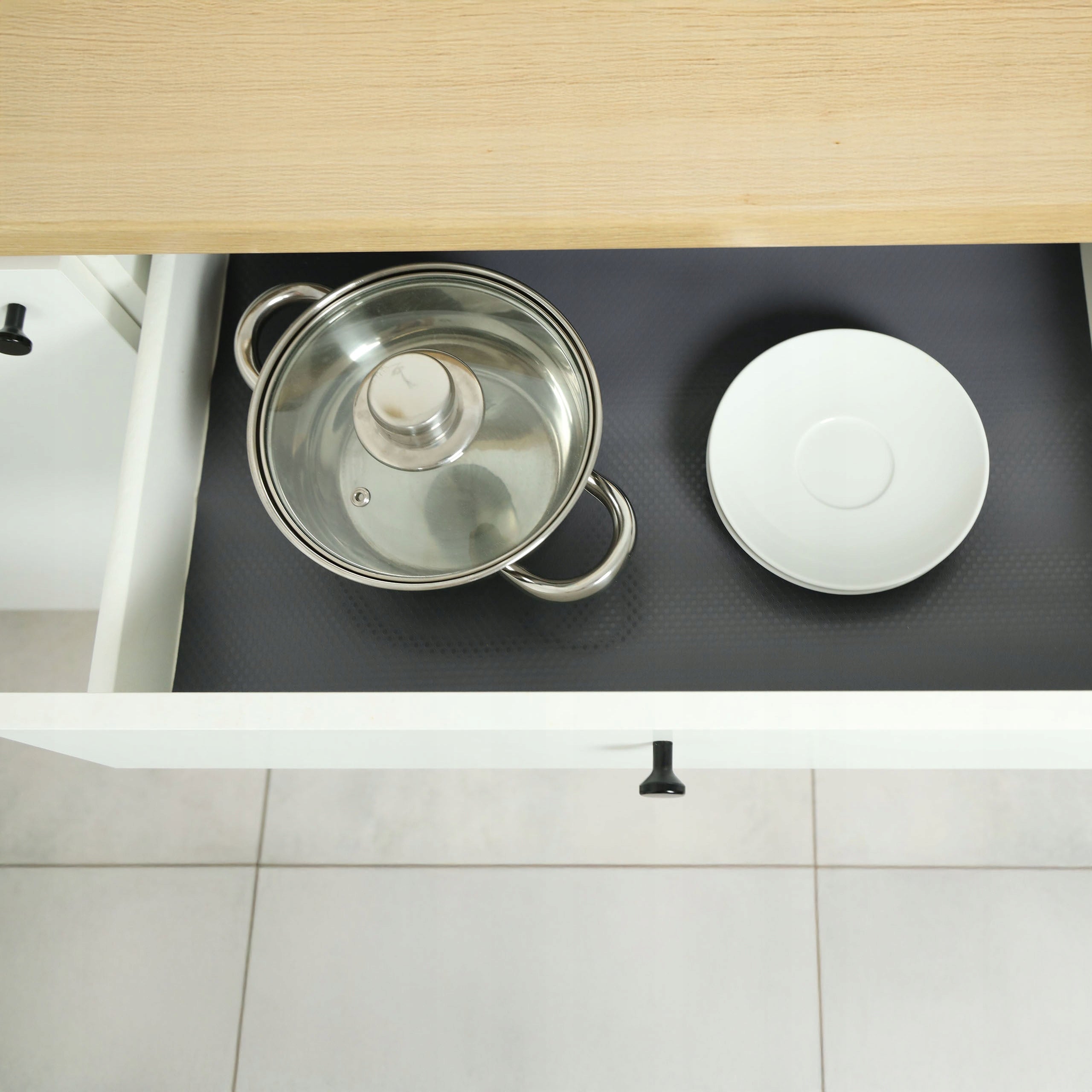 PROTECTIVE MAT FOR CABINET DRAWERS NON-SLIP 300x50 cm STAIN RESISTANT GREY Brand Cadro
