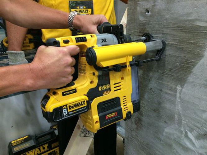 Dewalt System-Akku-Ladegerät 18 V (D25303DH-XJ) 