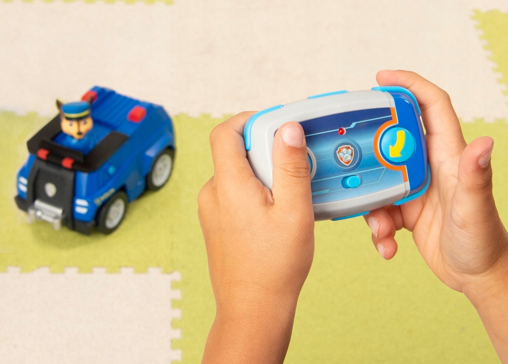 PSI PATROL CHASE REMOTE CONTROLLED VEHICLE POLICE CAR RC Packaging status original