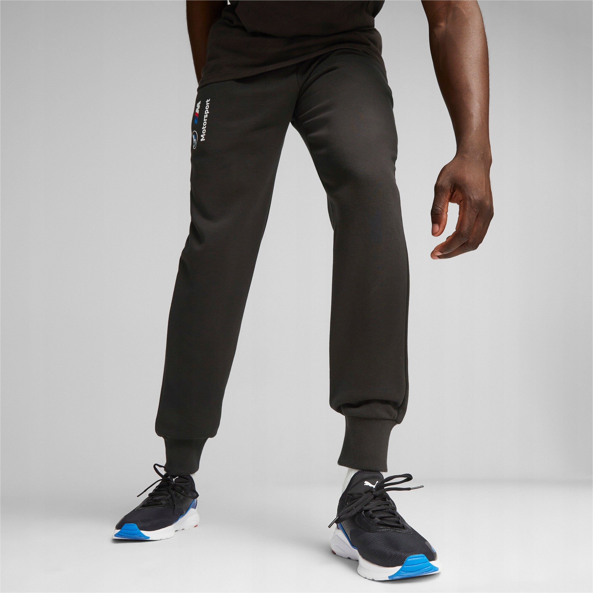 Puma sportinės kelnės vyrams 83761, juodos