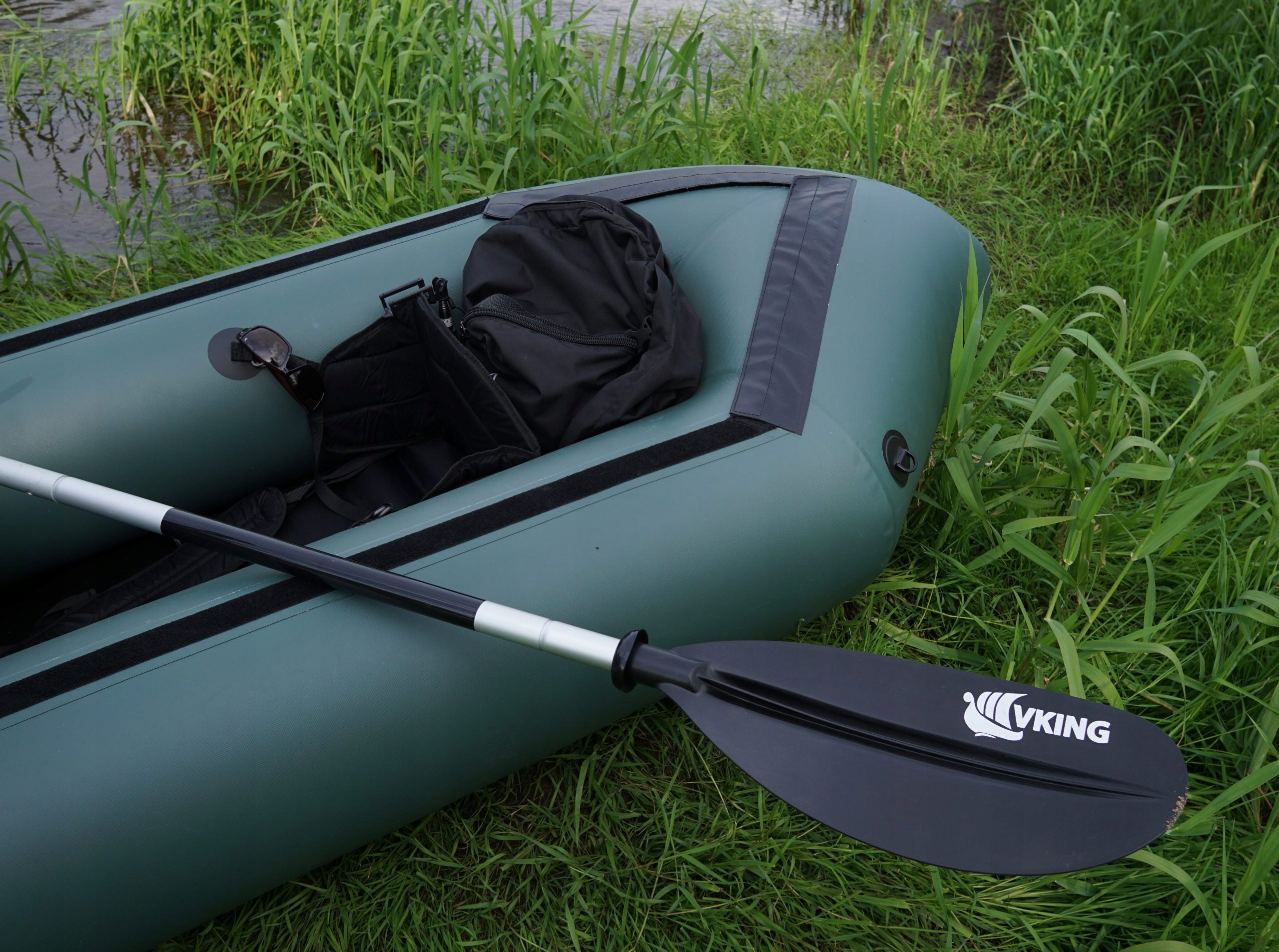 Paddle packraft kayak folding four-piece 230 cm adjustable ALU light Manufacturer code Vking230C-black