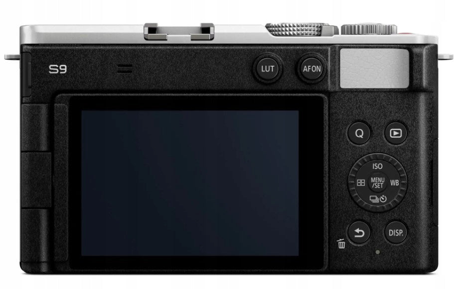 Panasonic DC-S9E-WA Lumix Compact Full Frame Mirrorless Camera EAN (GTIN) 5025232989355