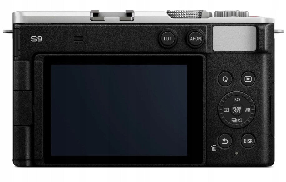 Panasonic DC-S9NE-WA Lumix Compact Full-Frame Mirrorless Camera EAN (GTIN) 5025232989393