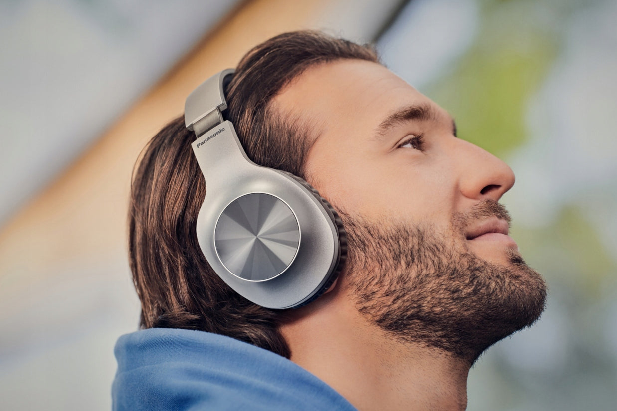 Panasonic RB-HX220BDES XBS Wireless On-Ear Headphones Manufacturer code 5025232941735