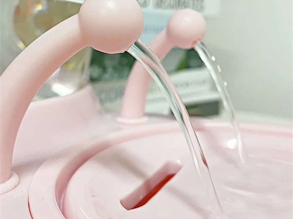 Pet Drinking Fountain, Snail, Automatic Drinker Brand Rozz