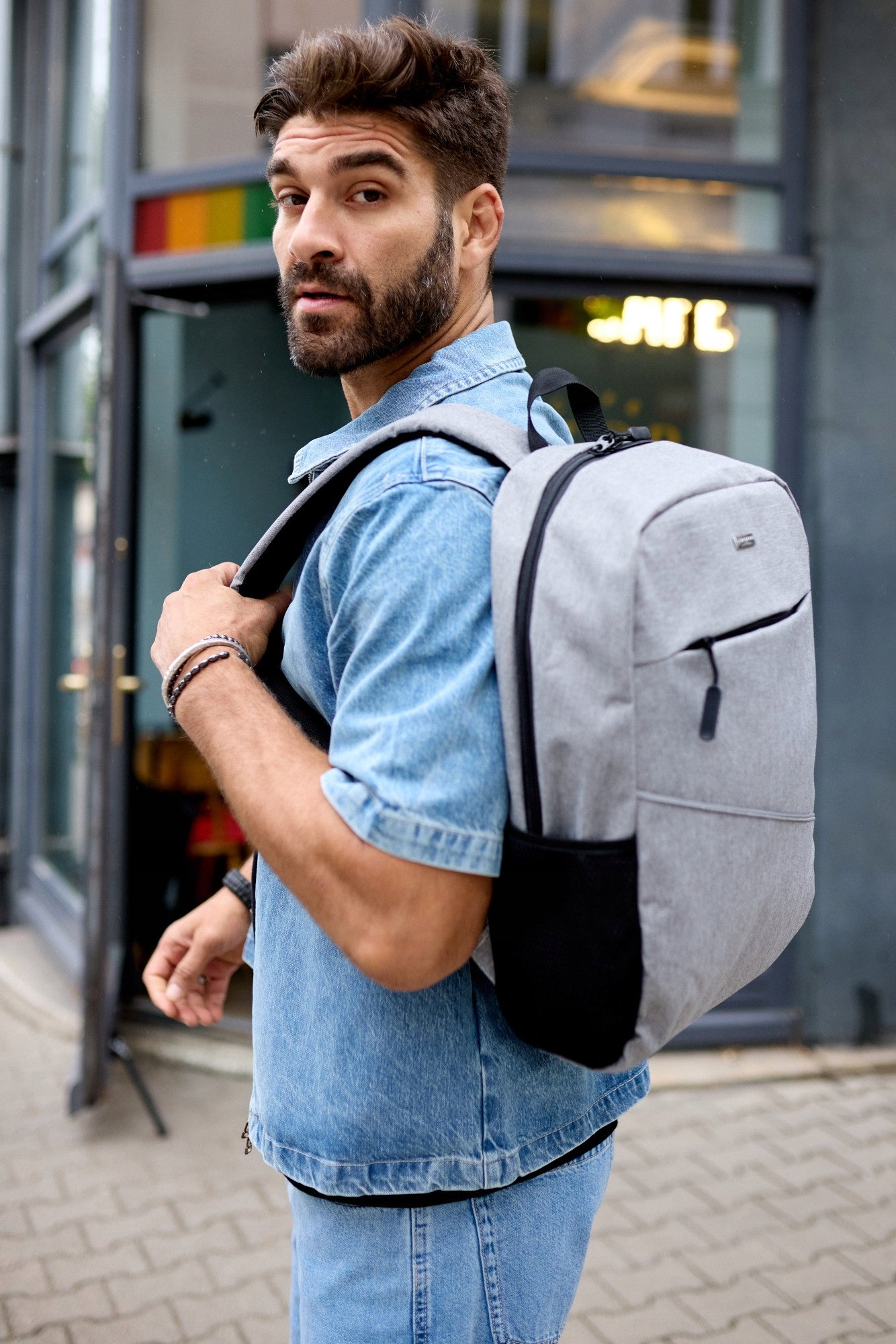 Peterson laptop backpack 15.6" bag port USB cable for school work Packaging status original