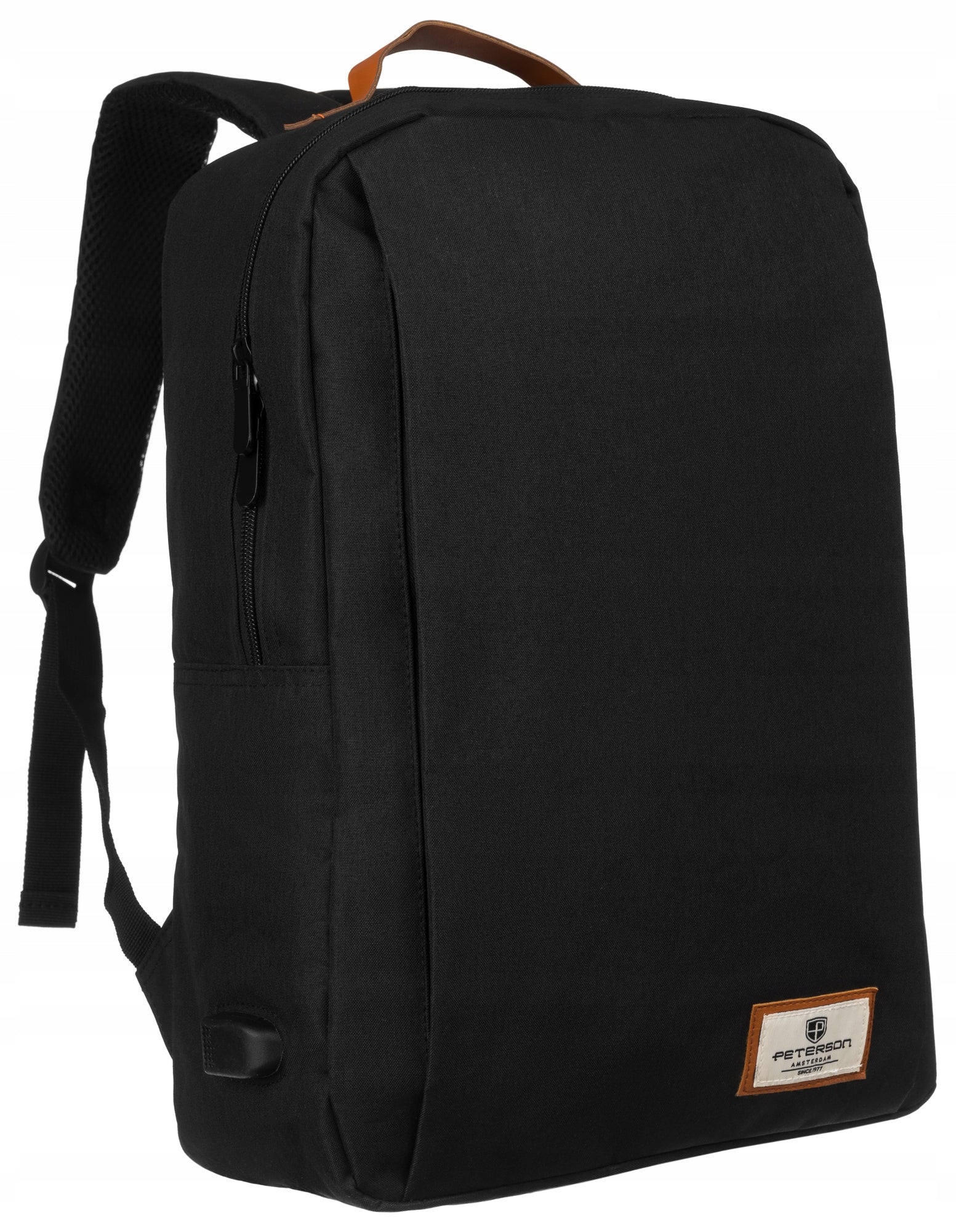 Peterson sports backpack light roomy with USB port socket CHARGER Brand Peterson