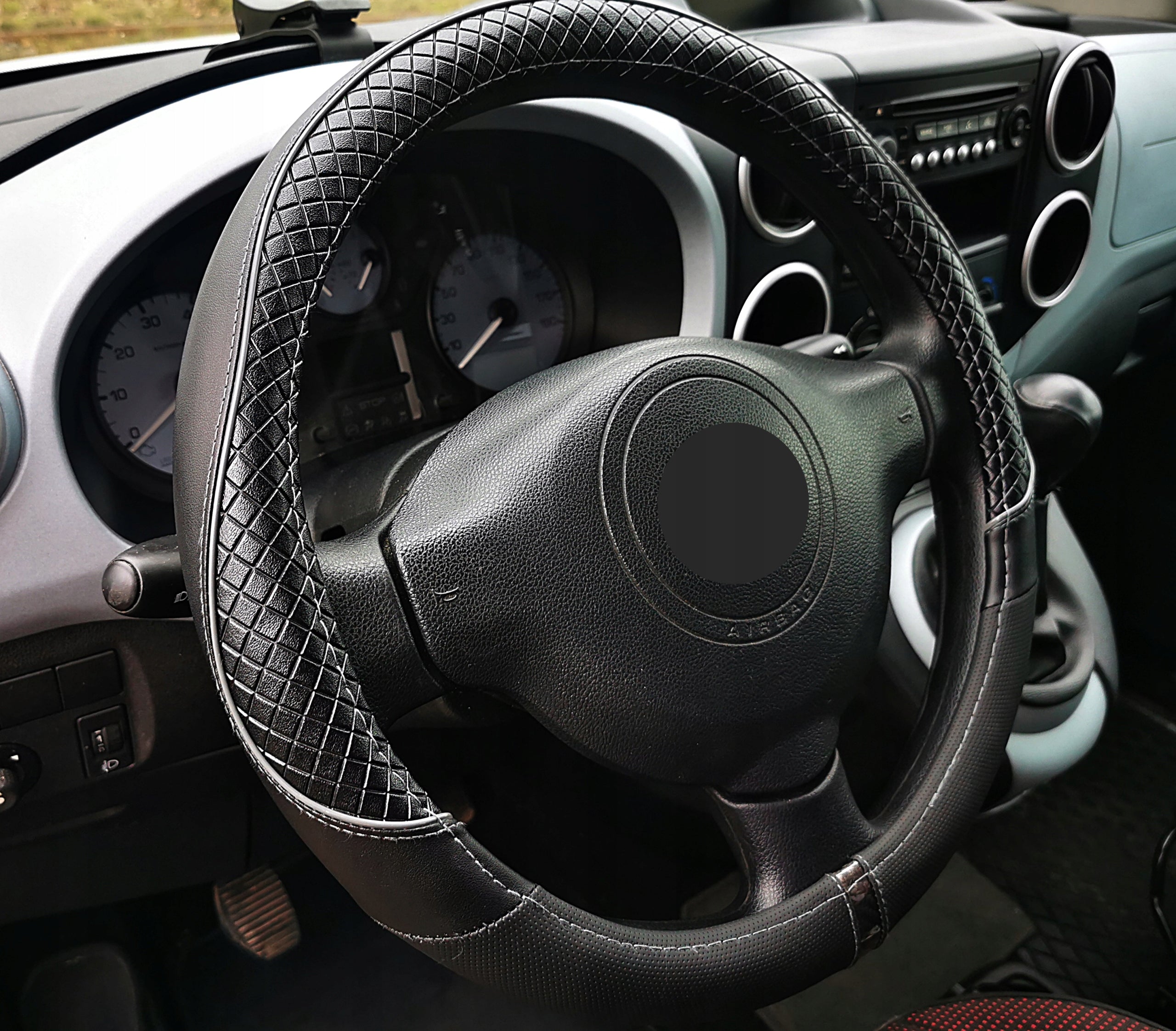 Peugeot 107 206 207 307 308 407 Partner Steering Wheel Cover Black PREM EAN (GTIN) 5906109997027