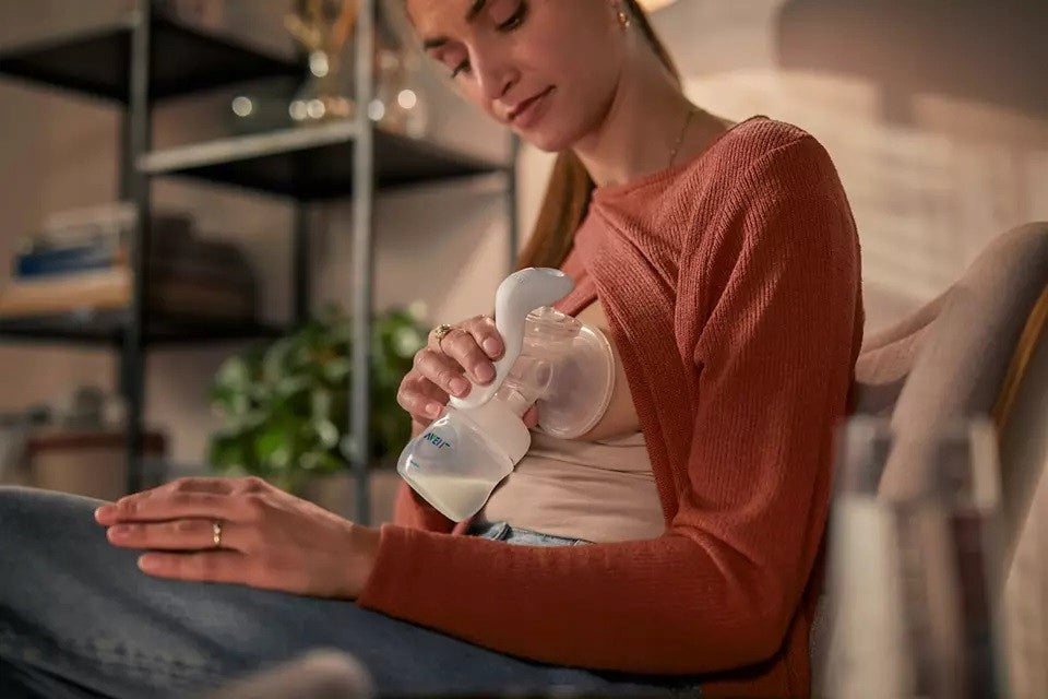 Philips Avent Manual breast pump Brand Philips Avent