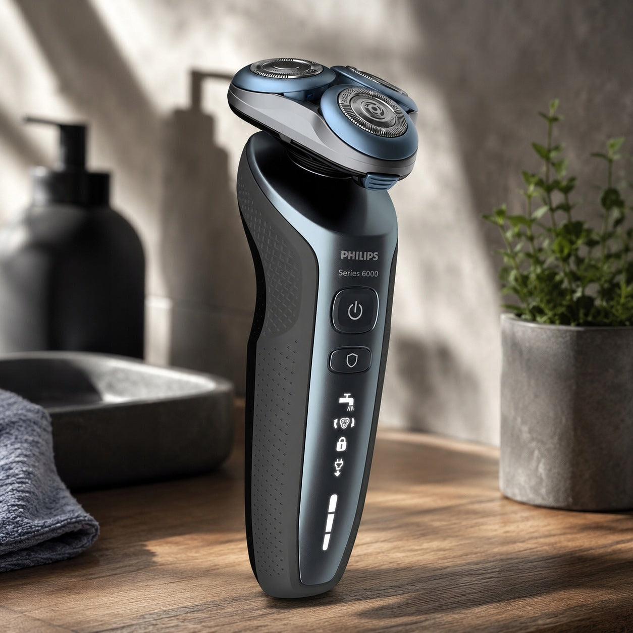 Philips S6000 Electric Dry and Wet Shaving Shaver Portable Brand Philips