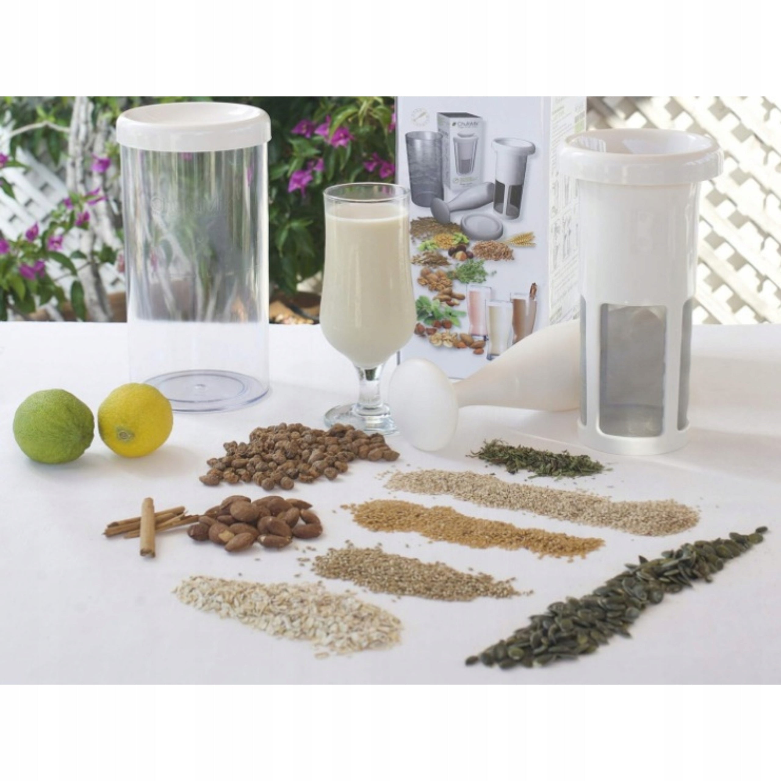 Plant Milk and Juice Squeezer 2in1 Vegan Milker Manufacturer code Wyciskacz do mleka roślinnego i soków 2w1 Veg