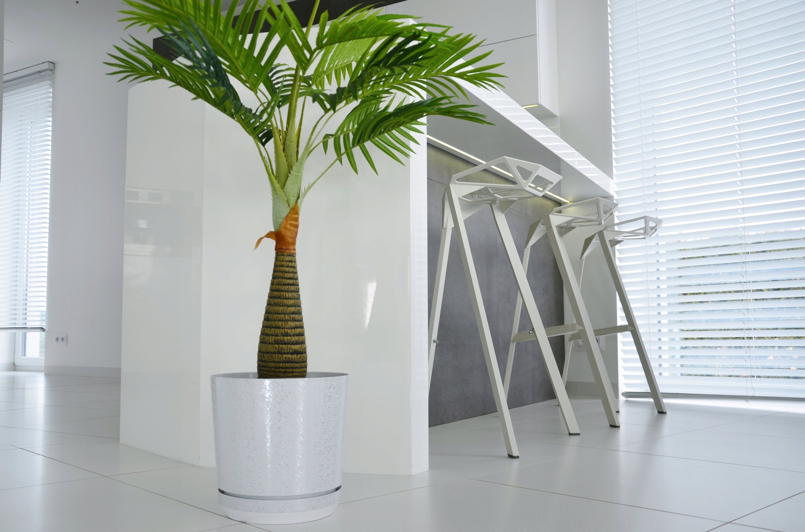 Planter21 WHITE gloss glossy GLAMOUR elegant