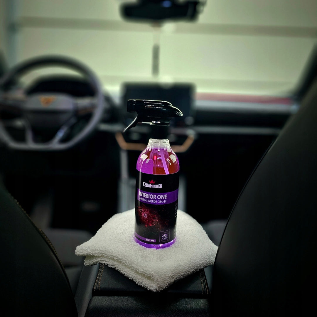 Plastic Renovation Cleaner INTERIOR ONE Interior Cleaning 2x Packaging status original