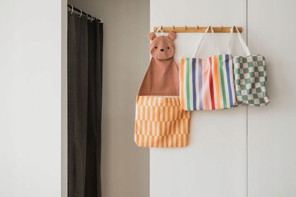 Play & Go TOTO Wall Organizer and Bag for Kids 2in1 Unicorn Brand Play & Go