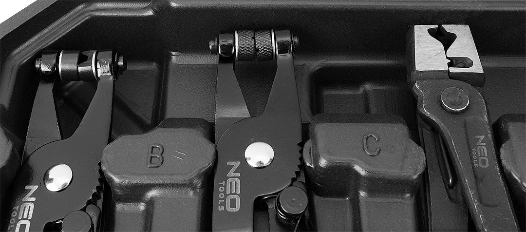 Pliers for clamps, set of 9 pcs. Customs tariff code 82032000