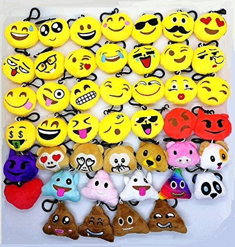 Plush Emoji Keychain for Kids - Birthday Gift - 45 Pcs - Wedding Brand no brand