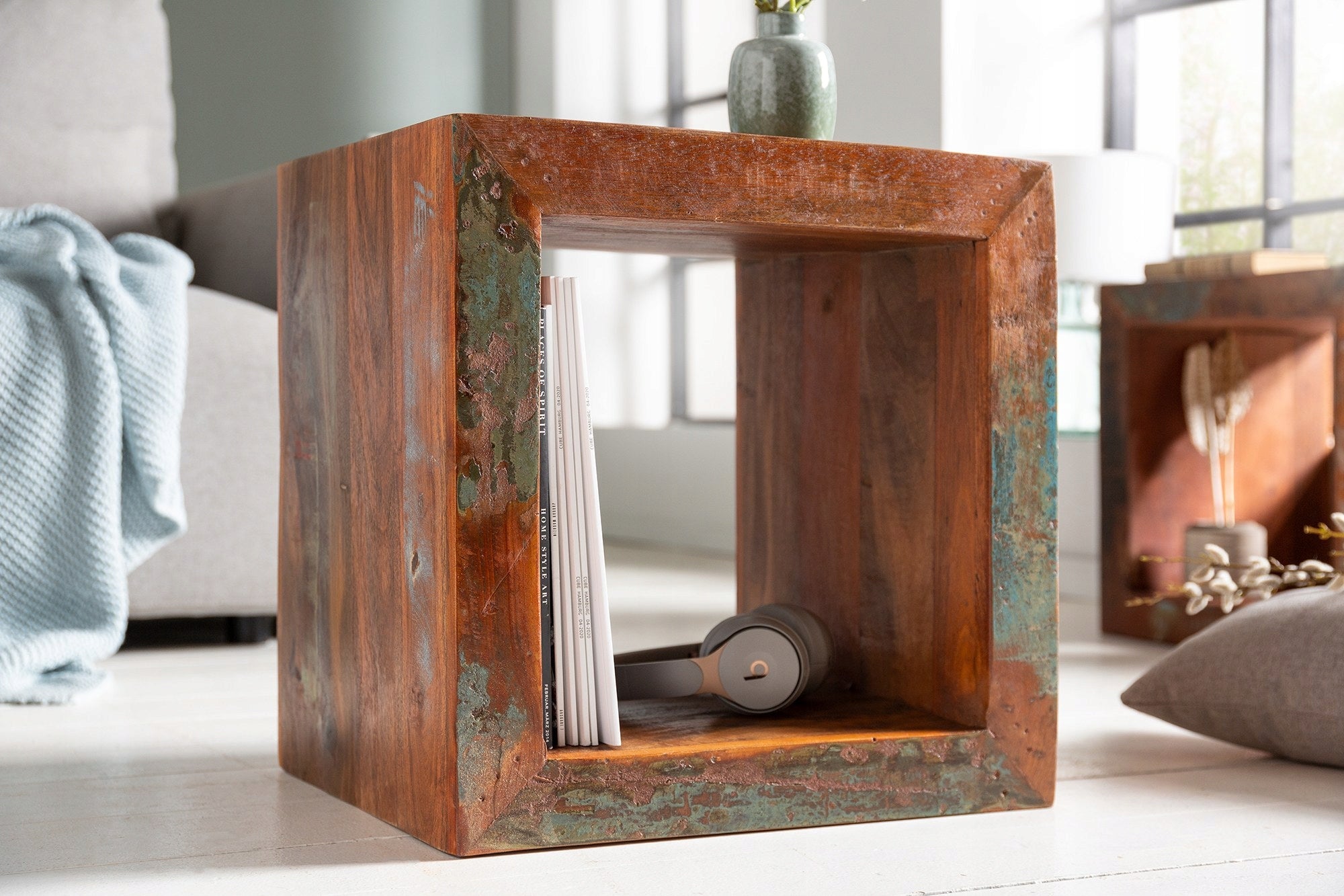 Tisch Invicta Jakarta 45 cm, recyceltes Holz 