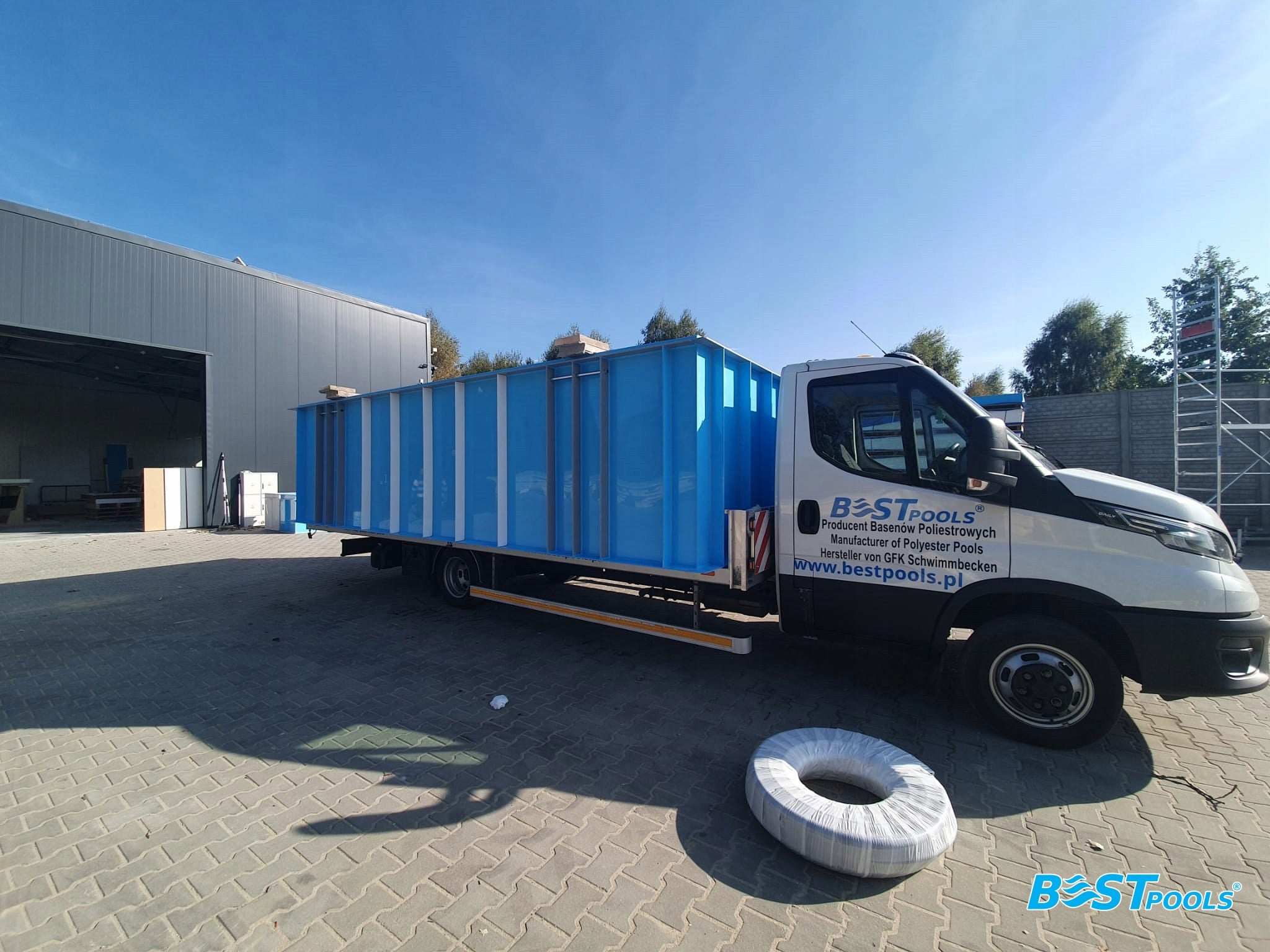 Polypropylene swimming pool Malorca 8x3.5x1.50m BestPools. Height 150 cm