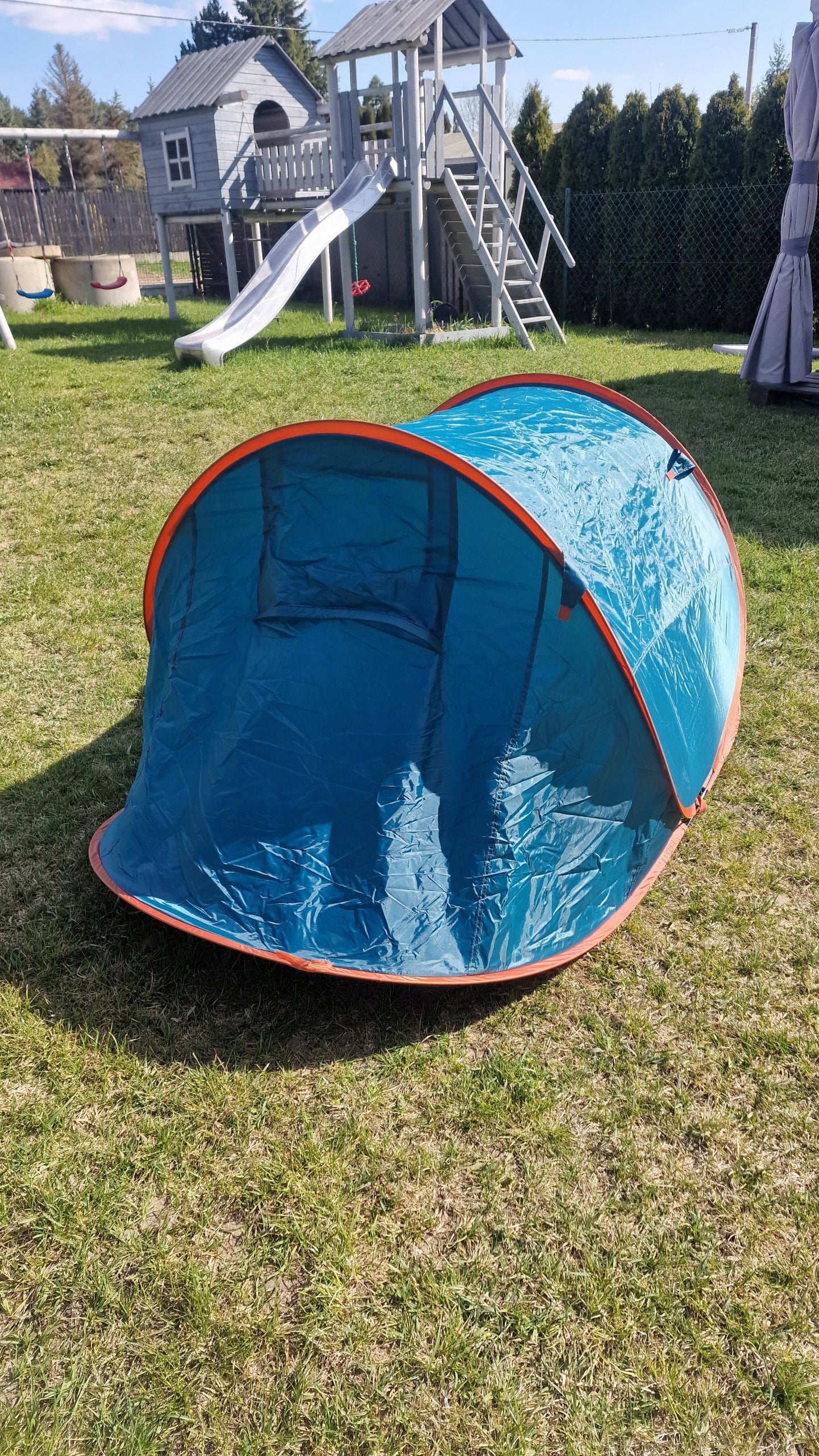 Pop-Up Tent Redcliffs 1 – 2 Person Self-Assembly Waterproof Camping Number of people 2