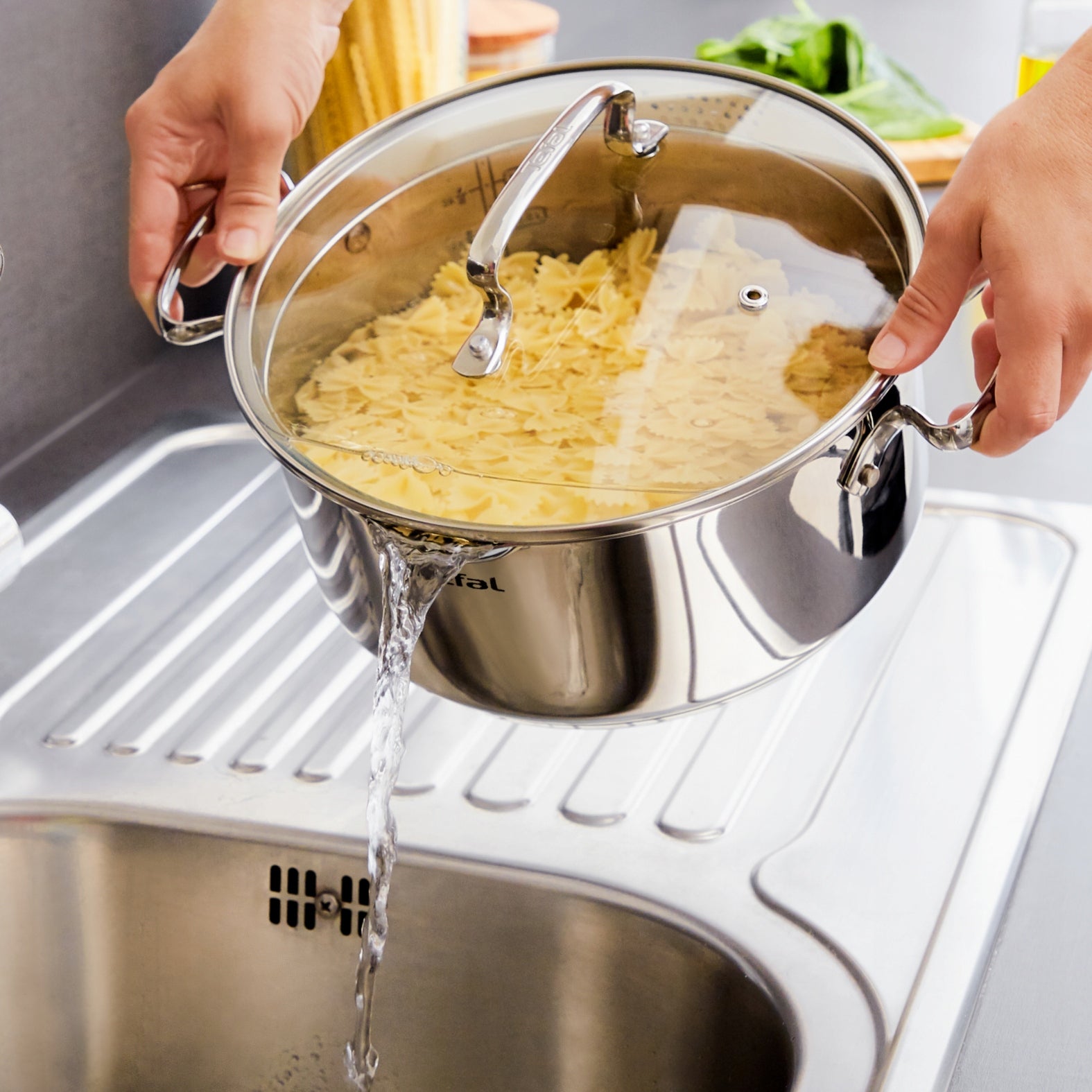 Pots Duetto pans lids 13el Color silver