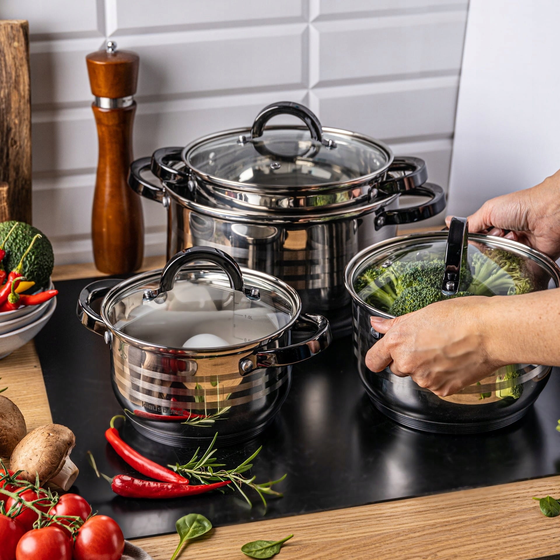 Pots POT SET 8 el. STAINLESS STEEL Induction Gas KLAUSBERRG Number of items in the set 8