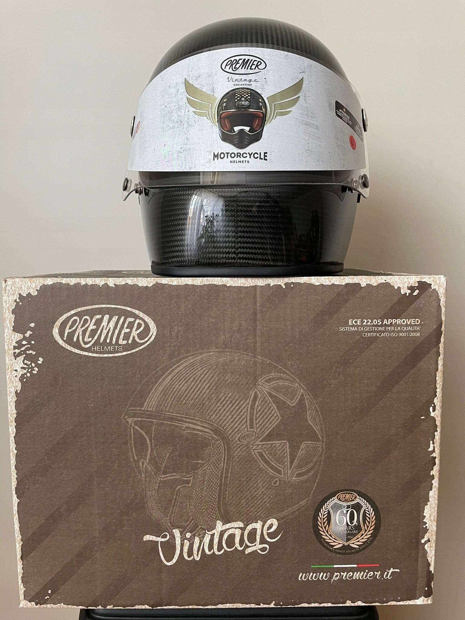 Premier Helmets TROPHY CARBON L motorcycle helmet