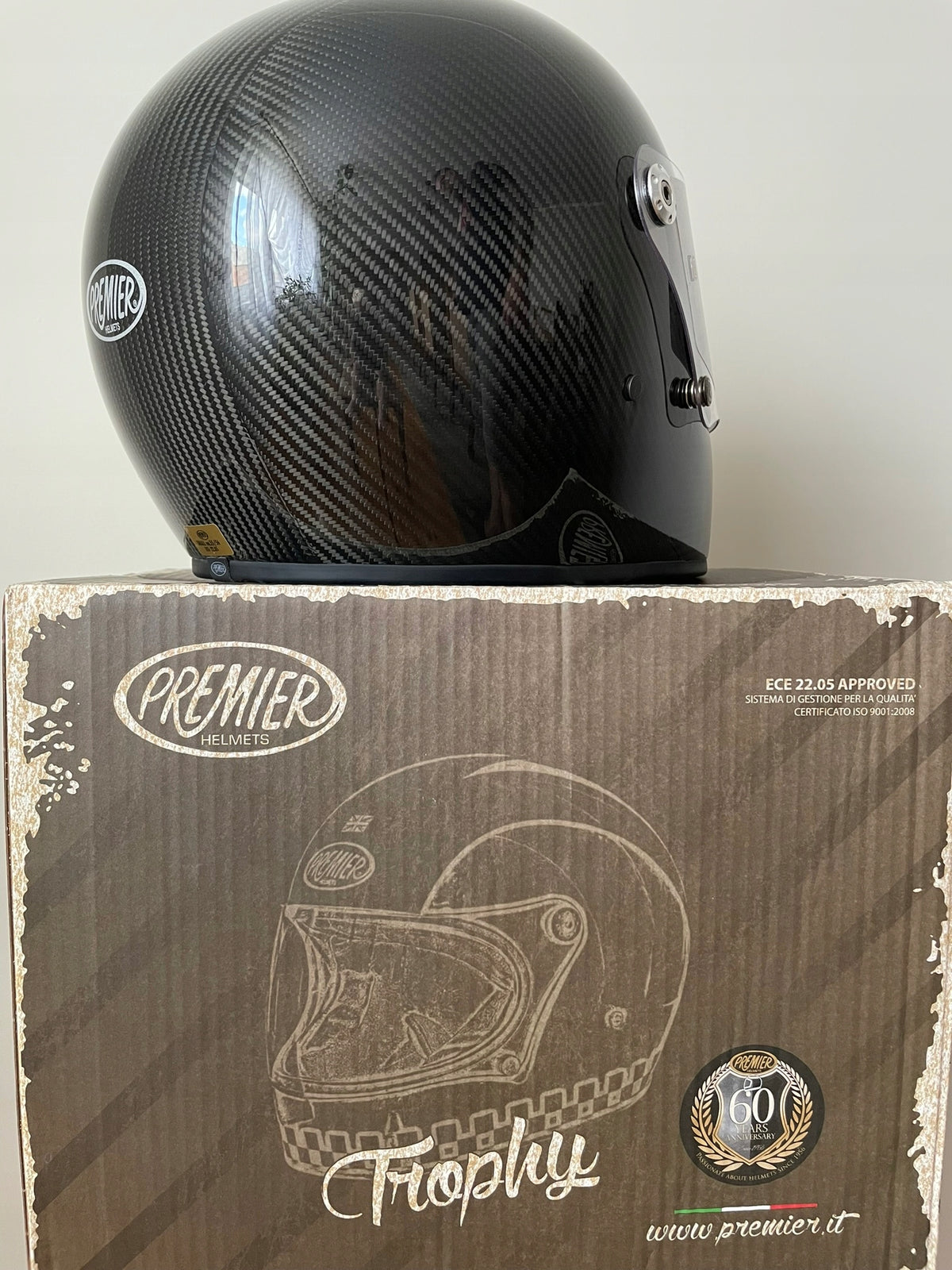 Premier Helmets TROPHY CARBON S motorcycle helmet Manufacturer's catalog number APINTTROCARMON000S